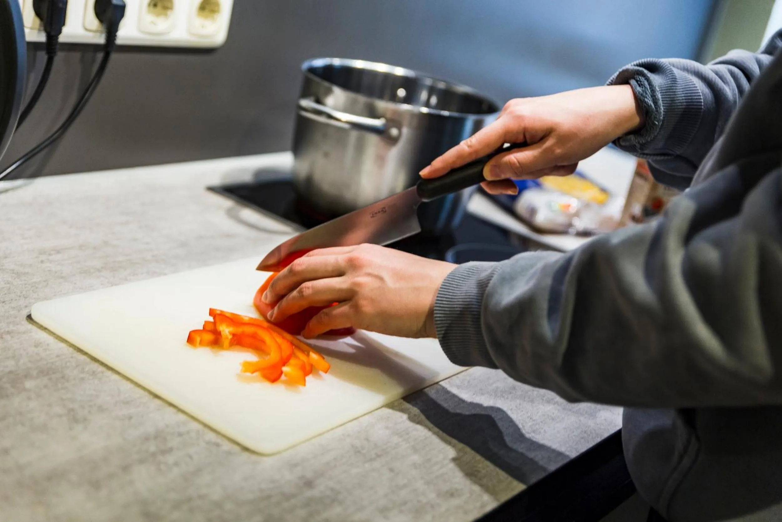 Communal kitchen in Five Reasons Hostel & Hotel