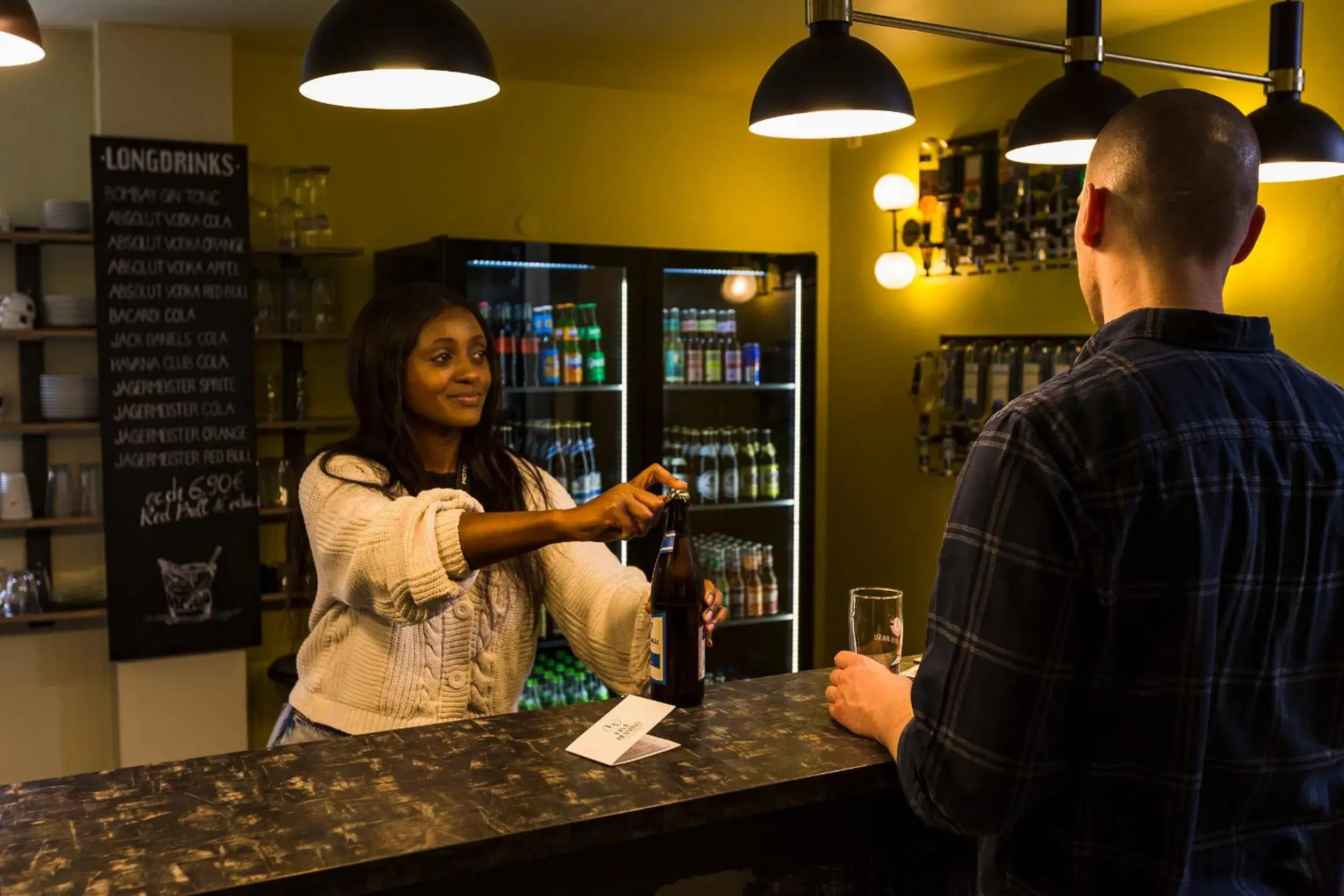 Lounge or bar in Five Reasons Hostel & Hotel Lounge or bar in Five Reasons Hostel & Hotel