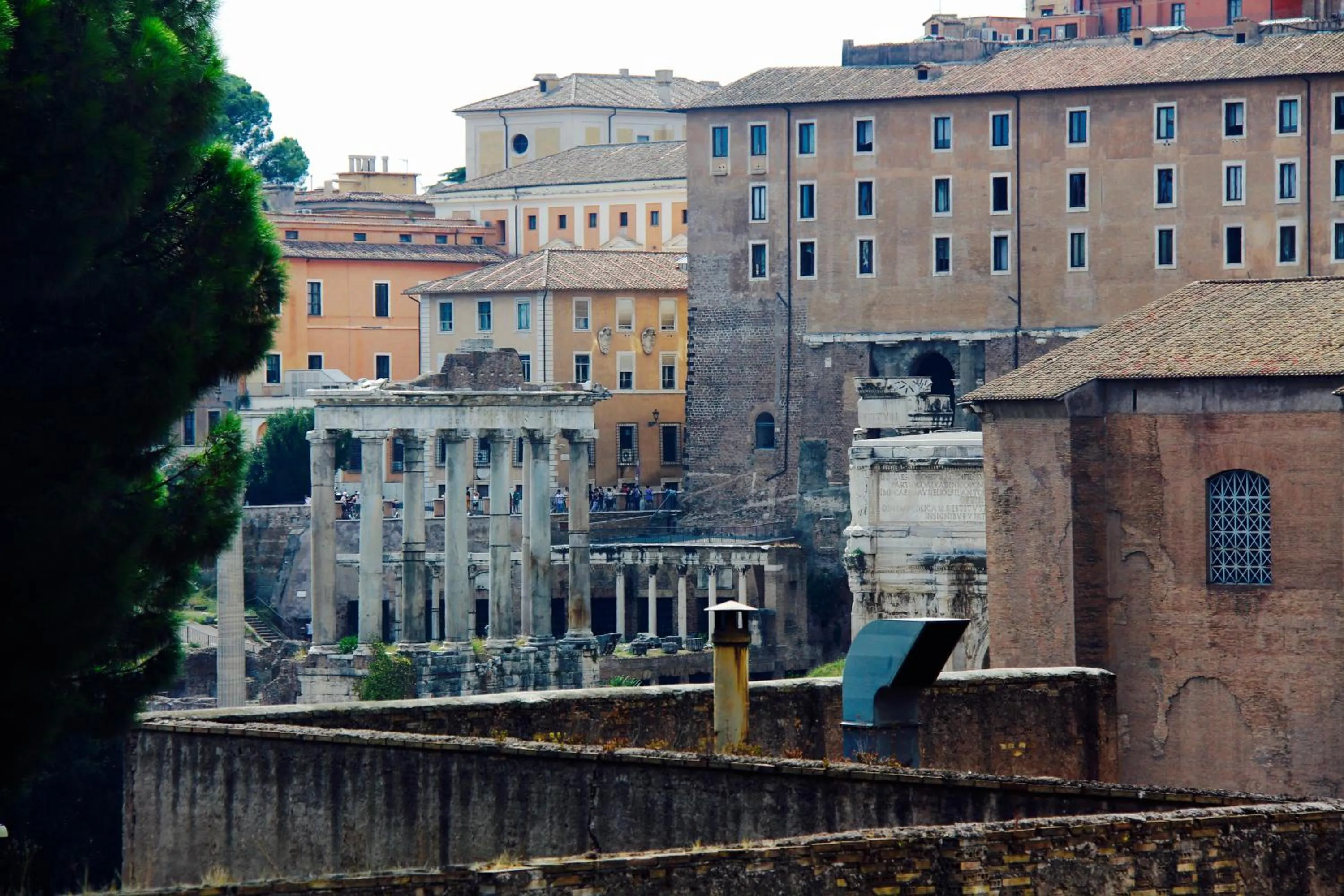 City view in iRooms Forum & Colosseum