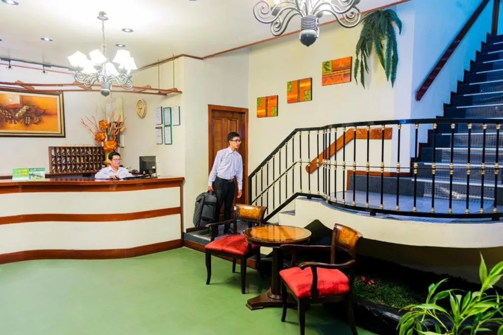 Hotel Oro Verde & Suites