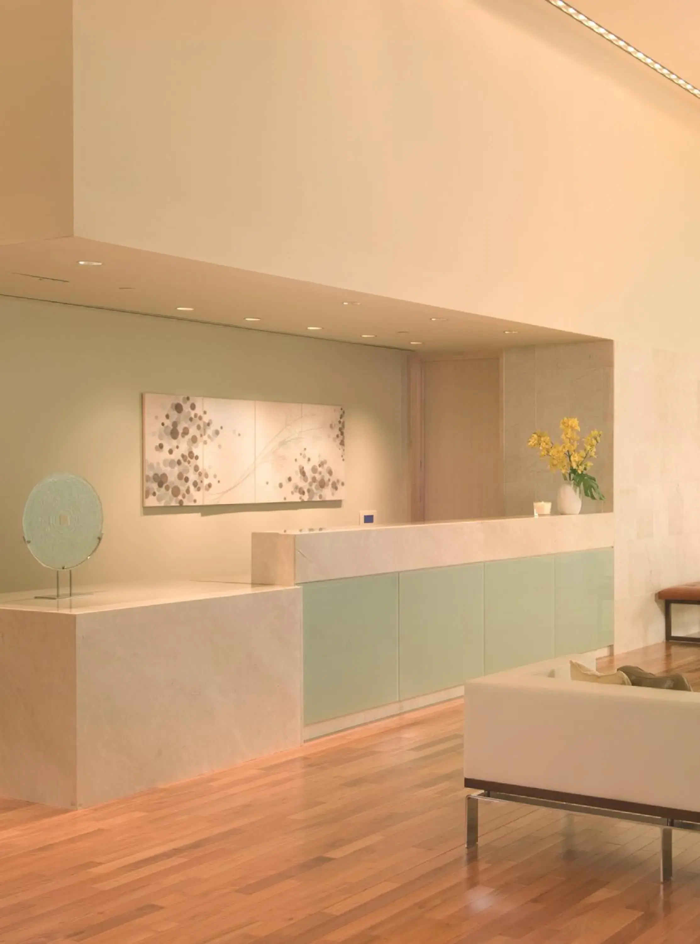 Spa and wellness centre/facilities in Four Seasons St. Louis Spa and wellness centre/facilities in Four Seasons St. Louis