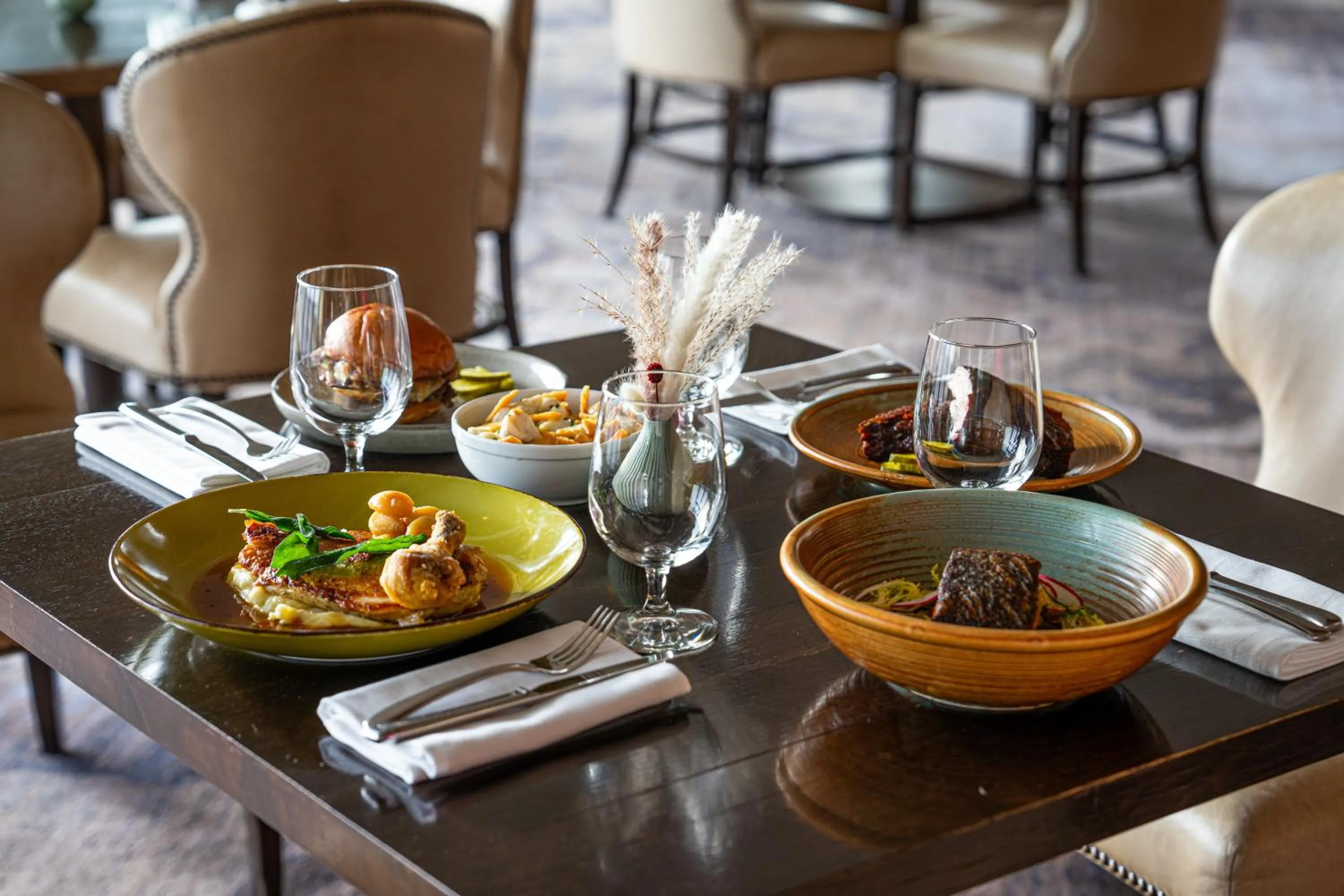 Restaurant/places to eat in Four Seasons St. Louis