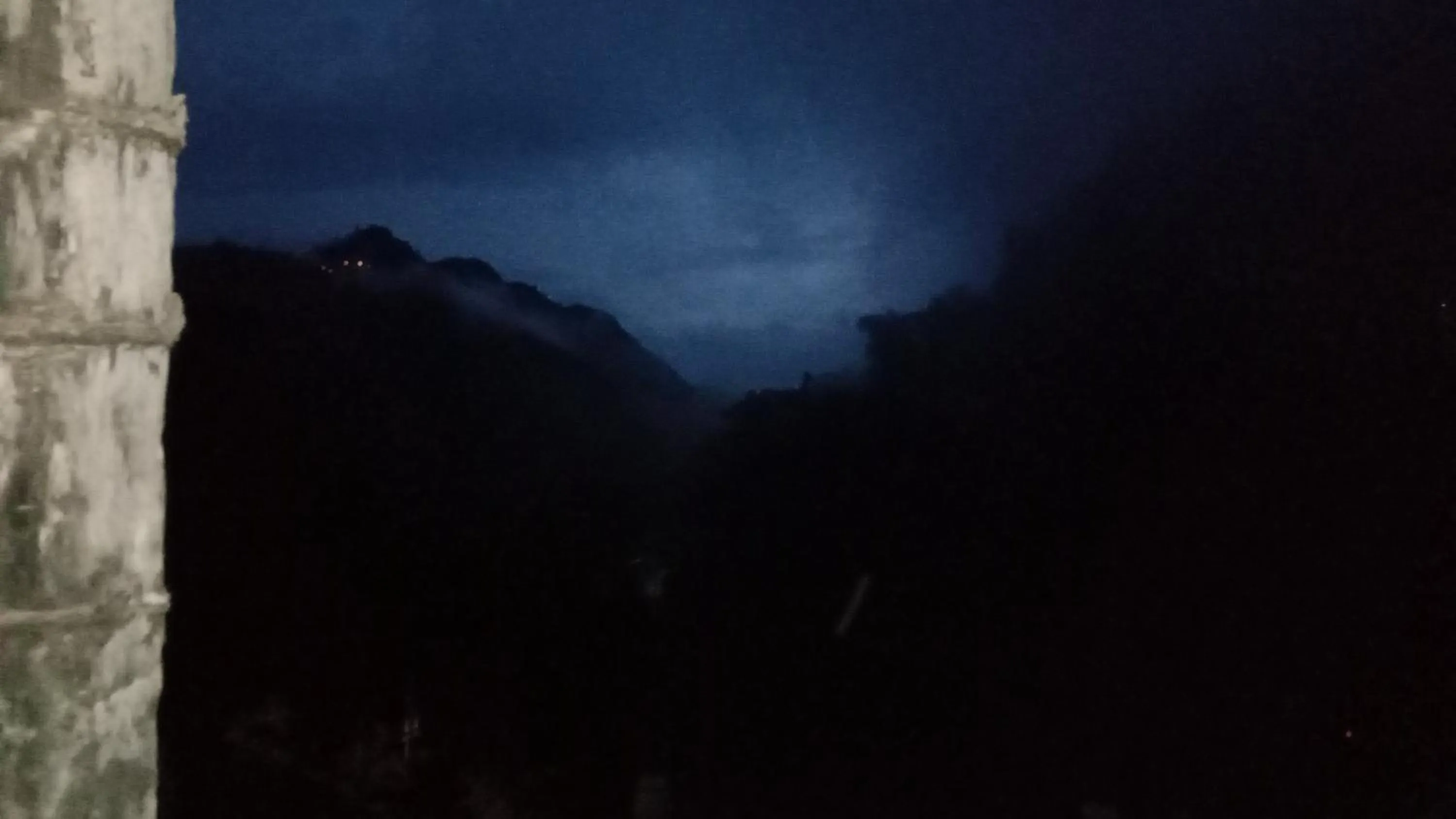 Ella Lucky Panoramic