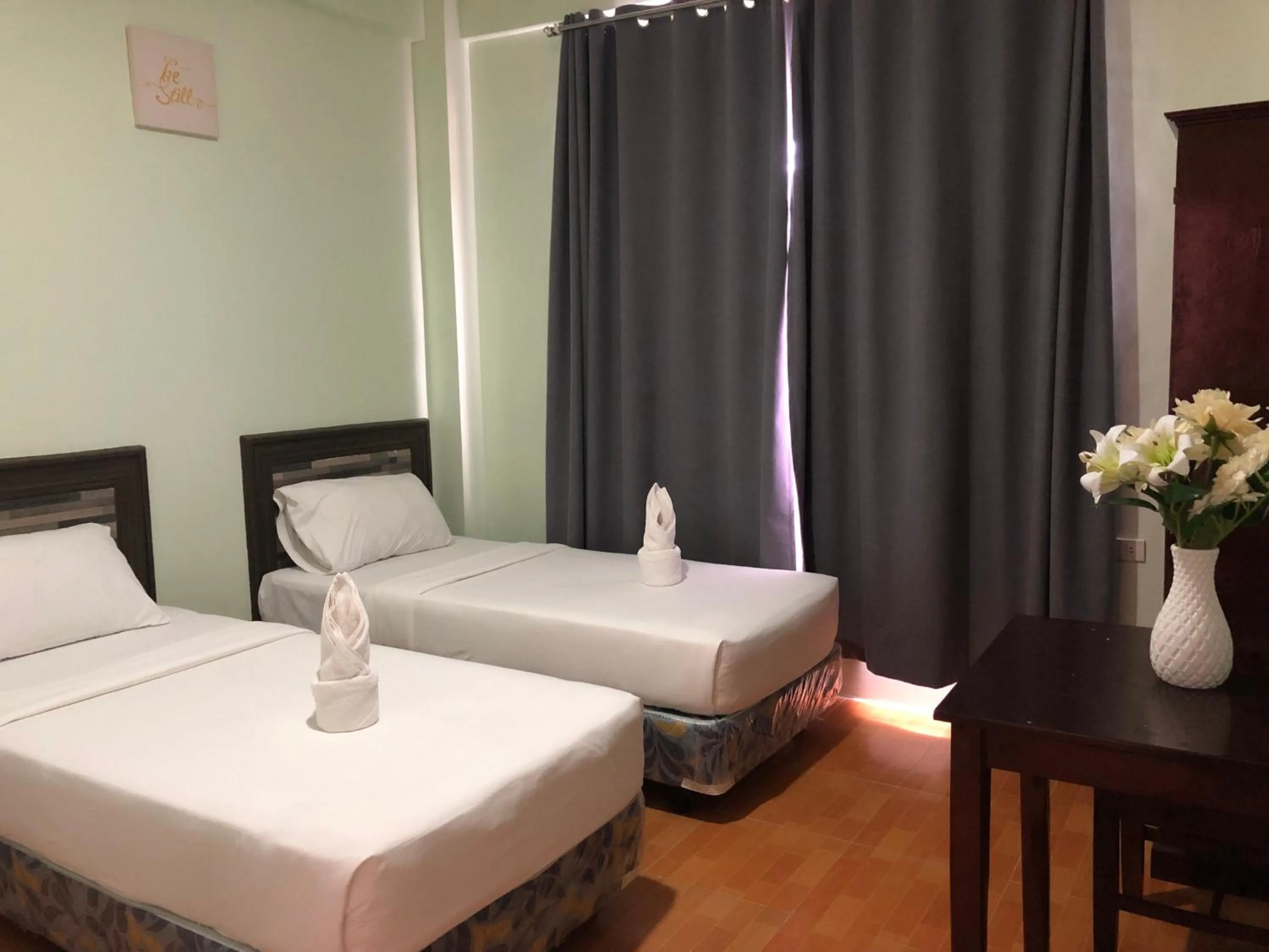 Bed in Adams View Hotel