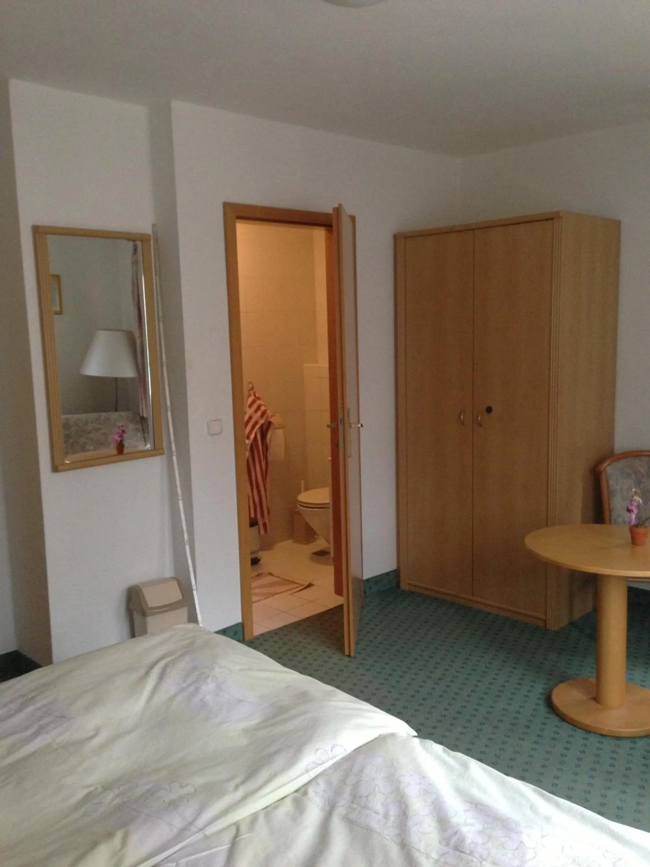 Bed in Pension Freund