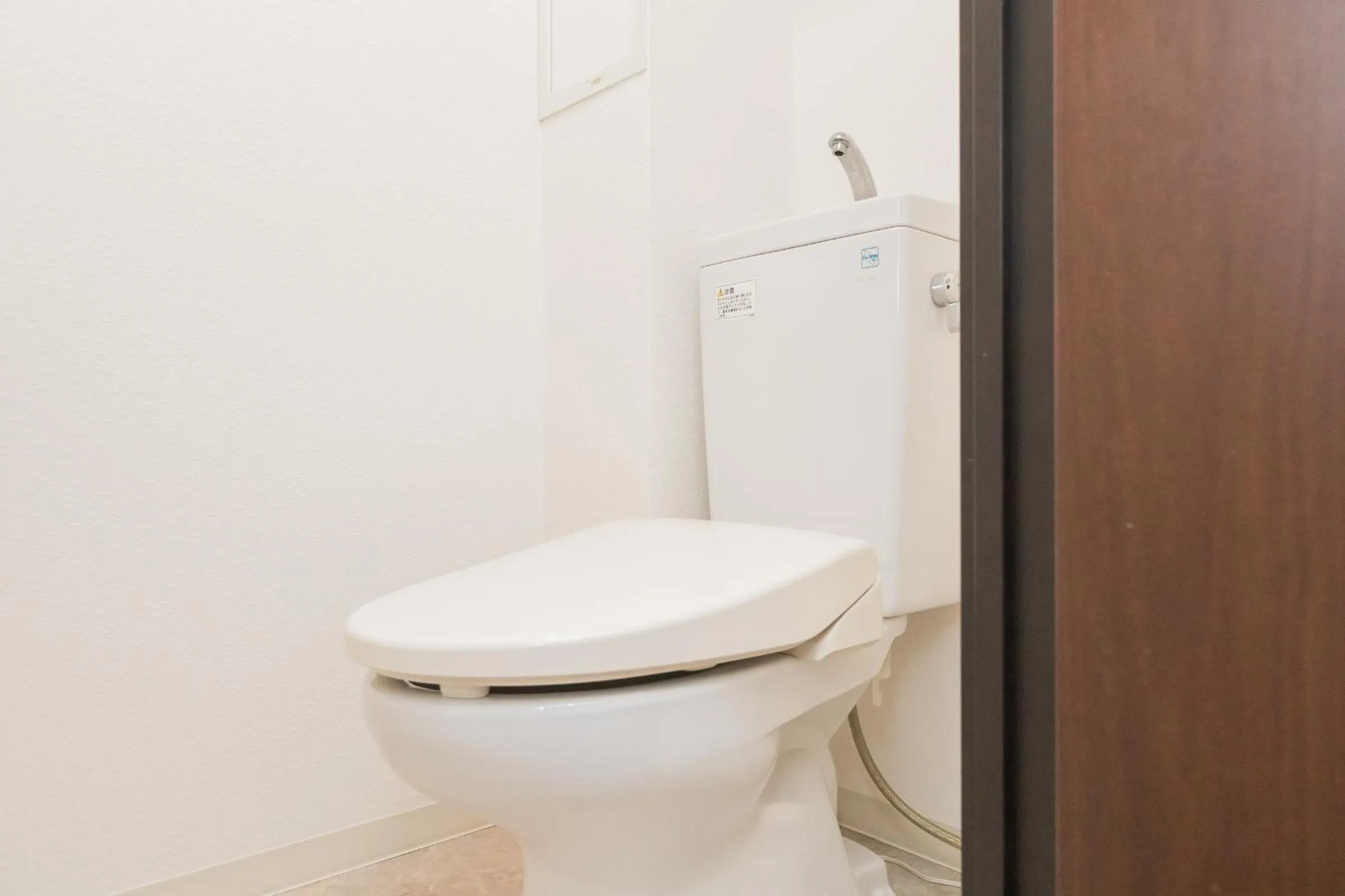 Toilet in Nanba West Sakuragawa Station Apartment