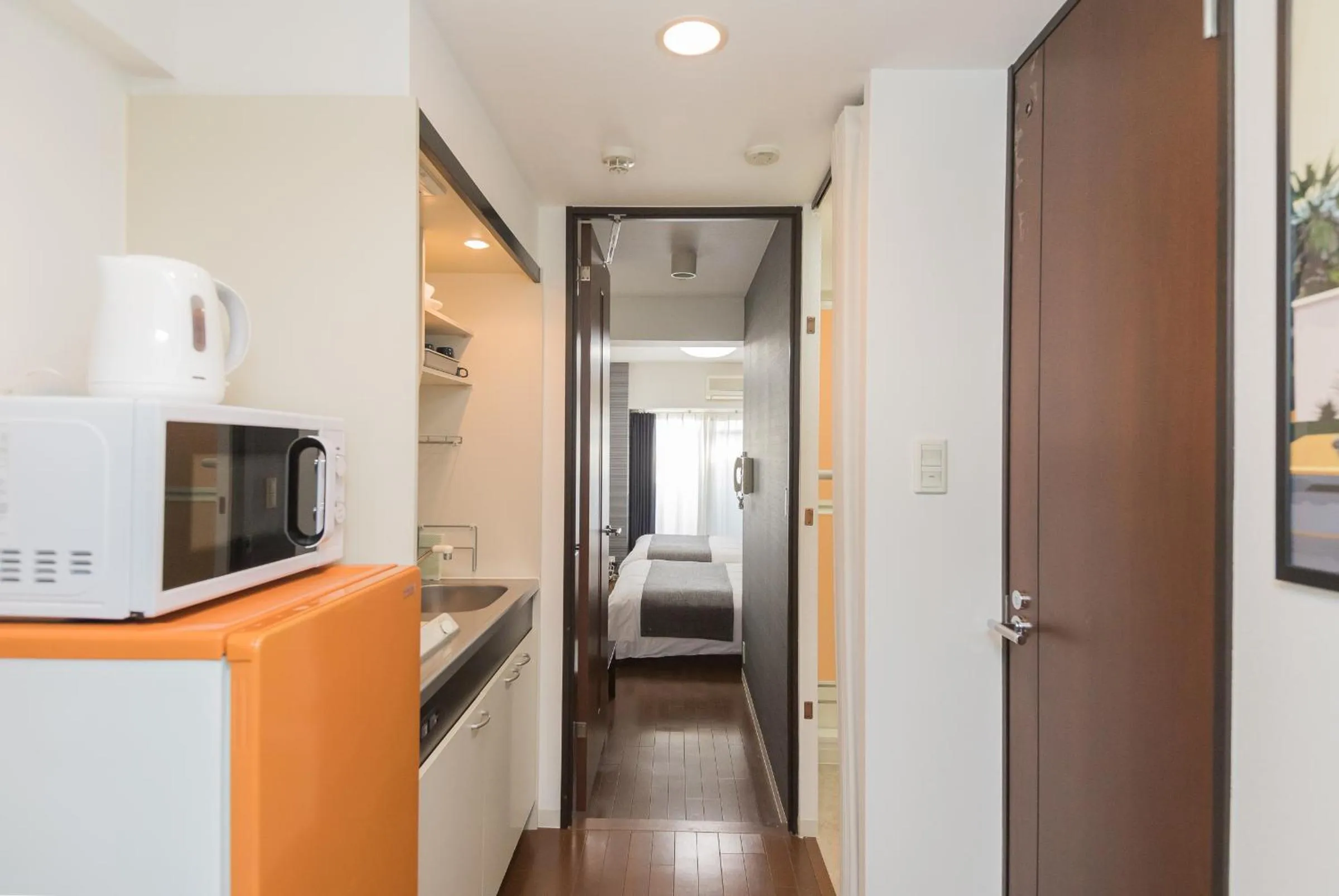 Photo of the whole room, Bed in Nanba West Sakuragawa Station Apartment