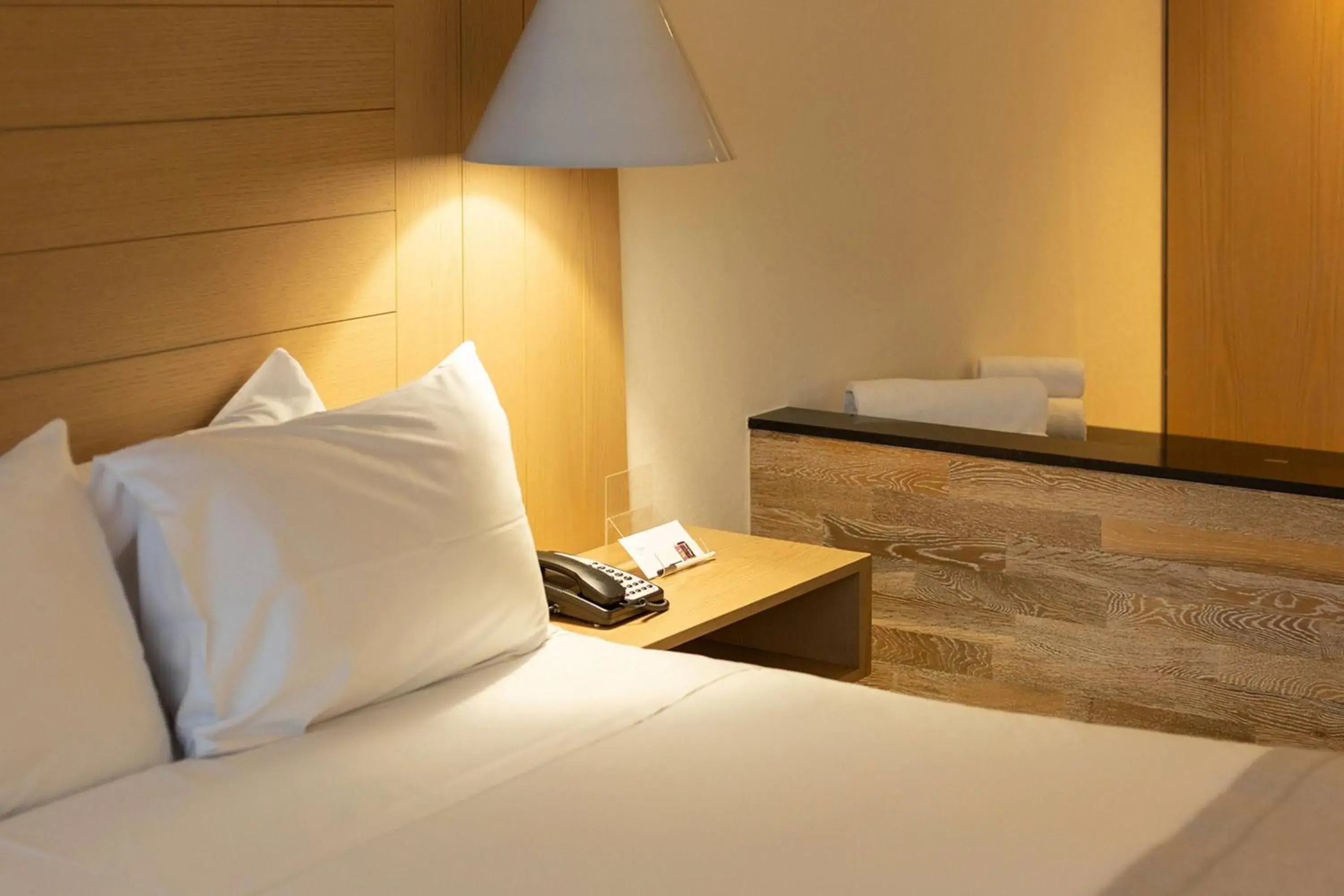 Photo of the whole room, Bed in Wyndham Concepcion Pettra Photo of the whole room, Bed in Wyndham Concepcion Pettra