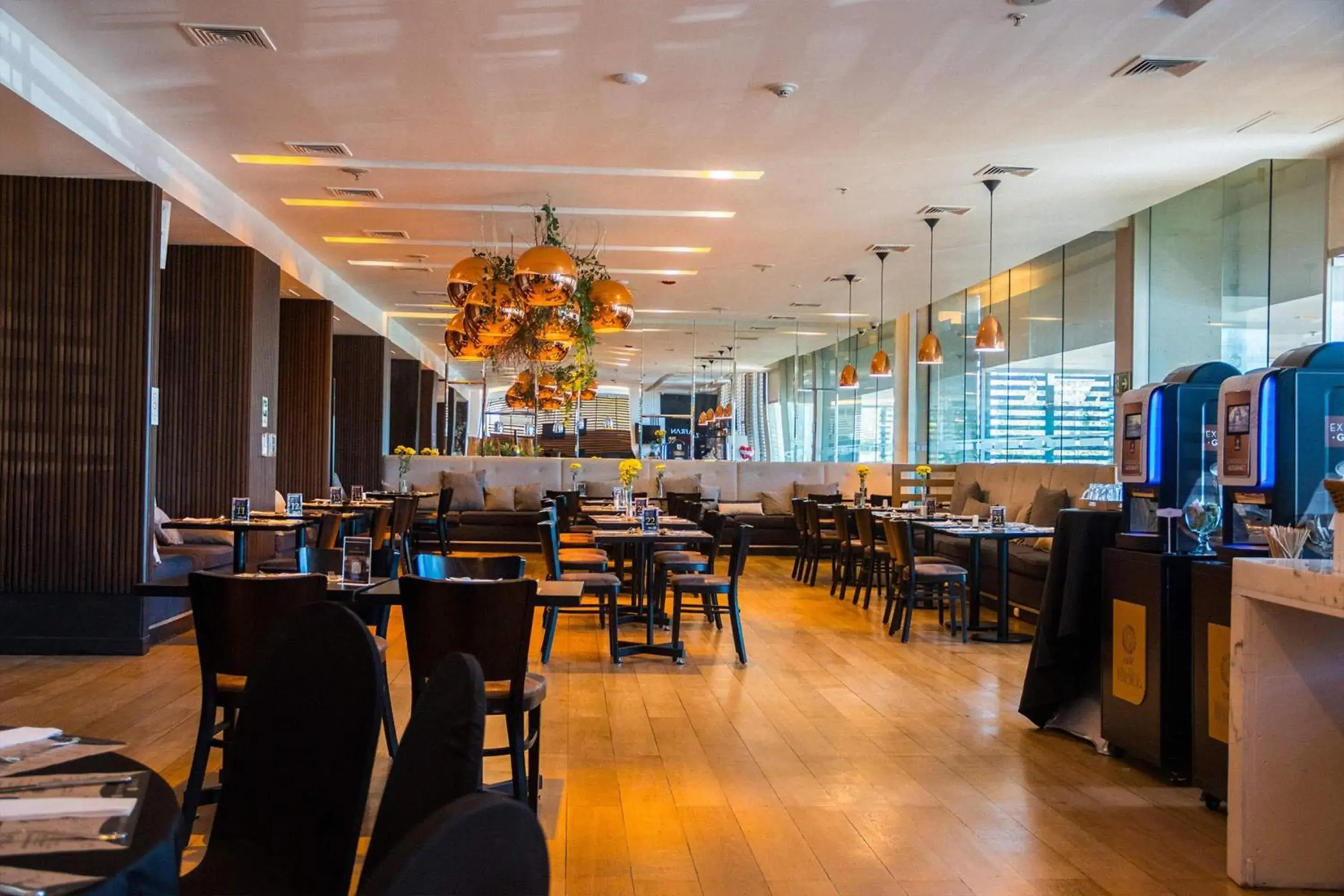 Restaurant/places to eat in Wyndham Concepcion Pettra Restaurant/places to eat in Wyndham Concepcion Pettra