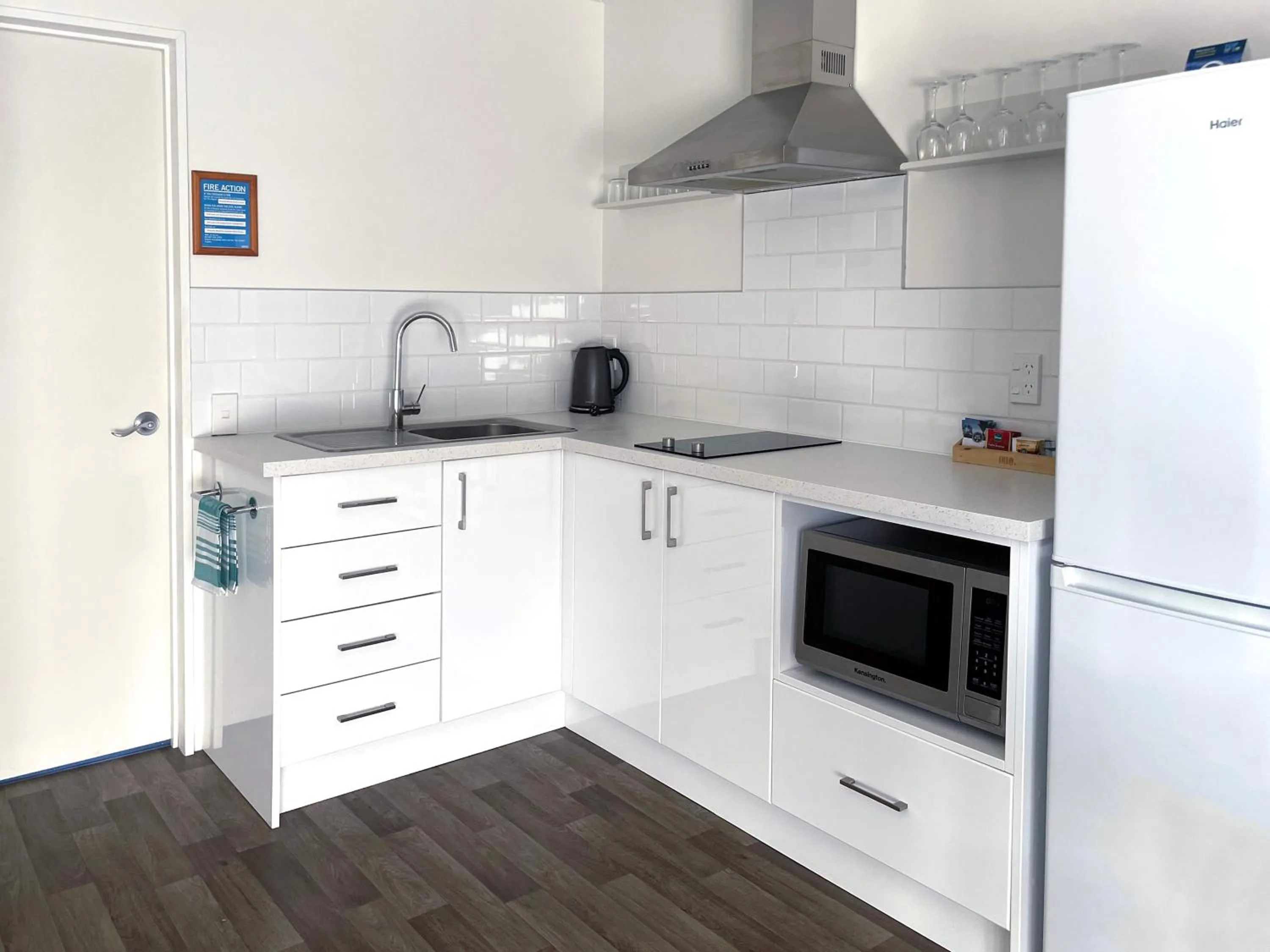 Kitchen or kitchenette in Kingston TOP 10 Holiday Park
