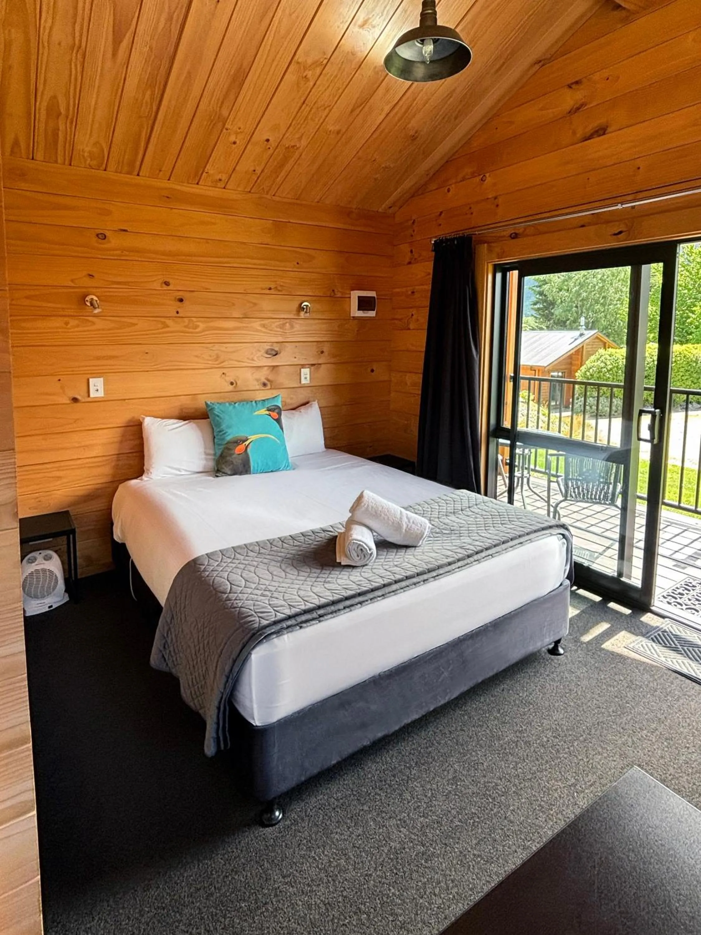 Bed in Kingston TOP 10 Holiday Park