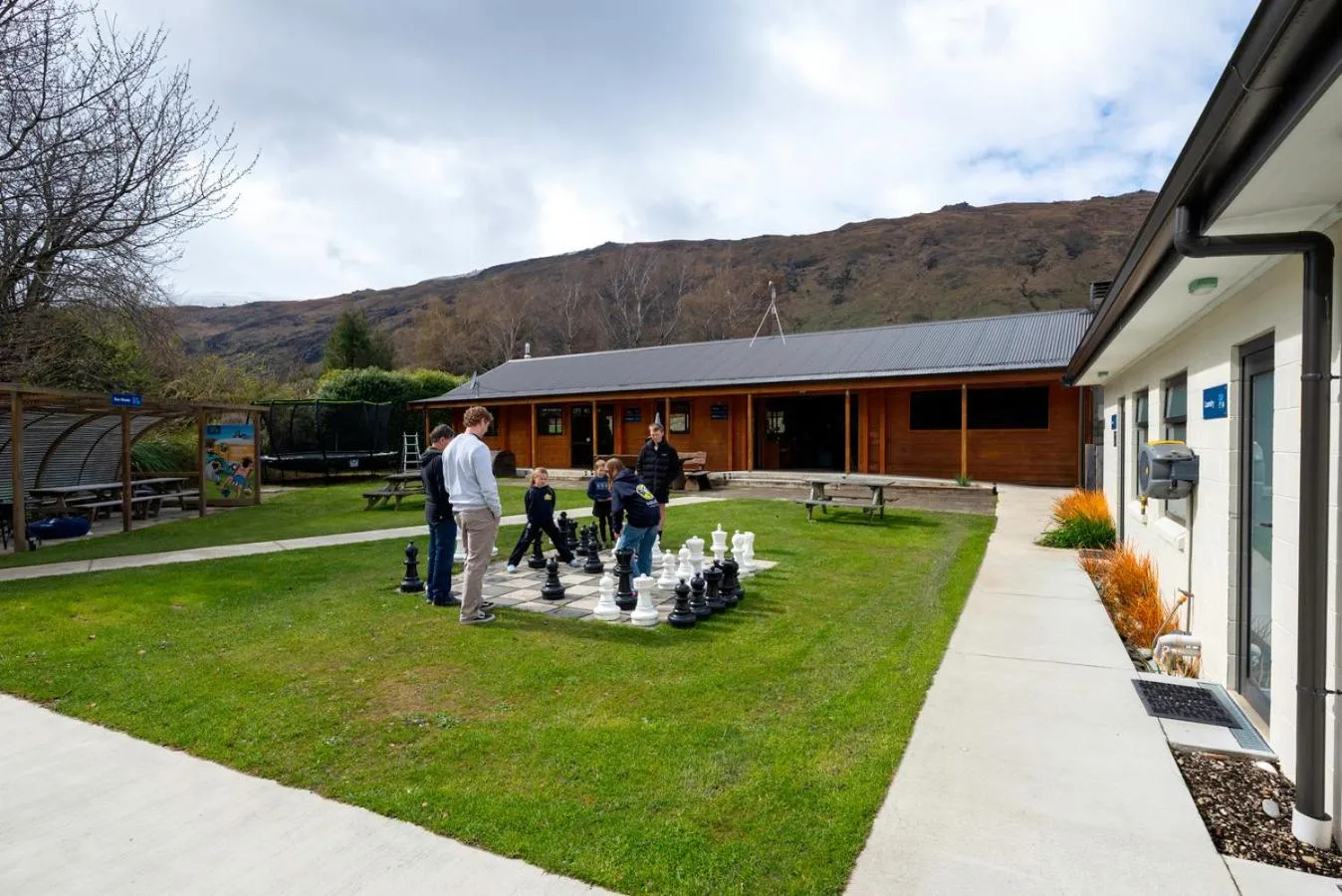 Garden in Kingston TOP 10 Holiday Park