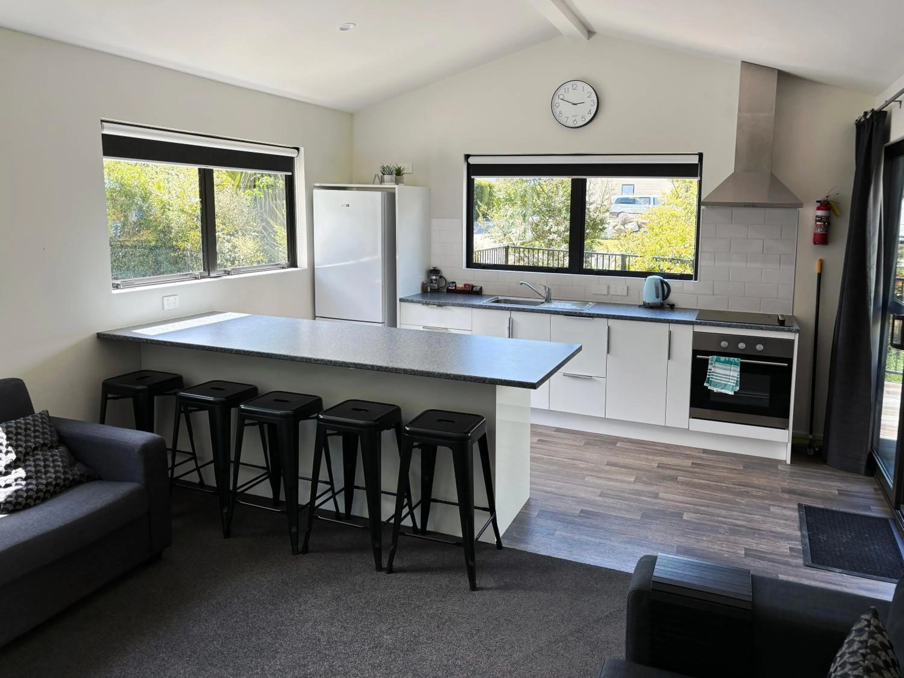 Kitchen or kitchenette in Kingston TOP 10 Holiday Park