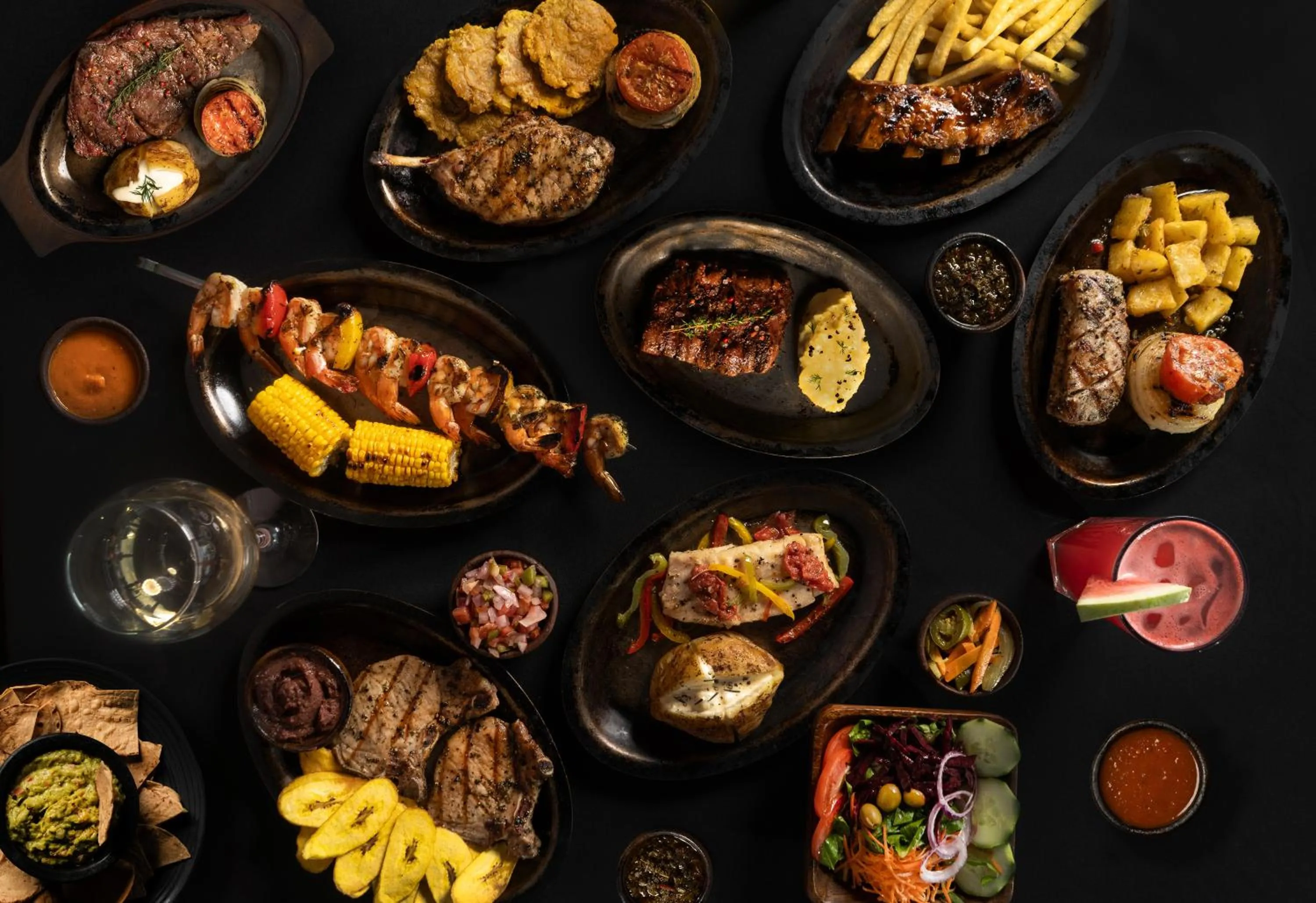 Restaurant/places to eat in Copantl Hotel & Convention Center