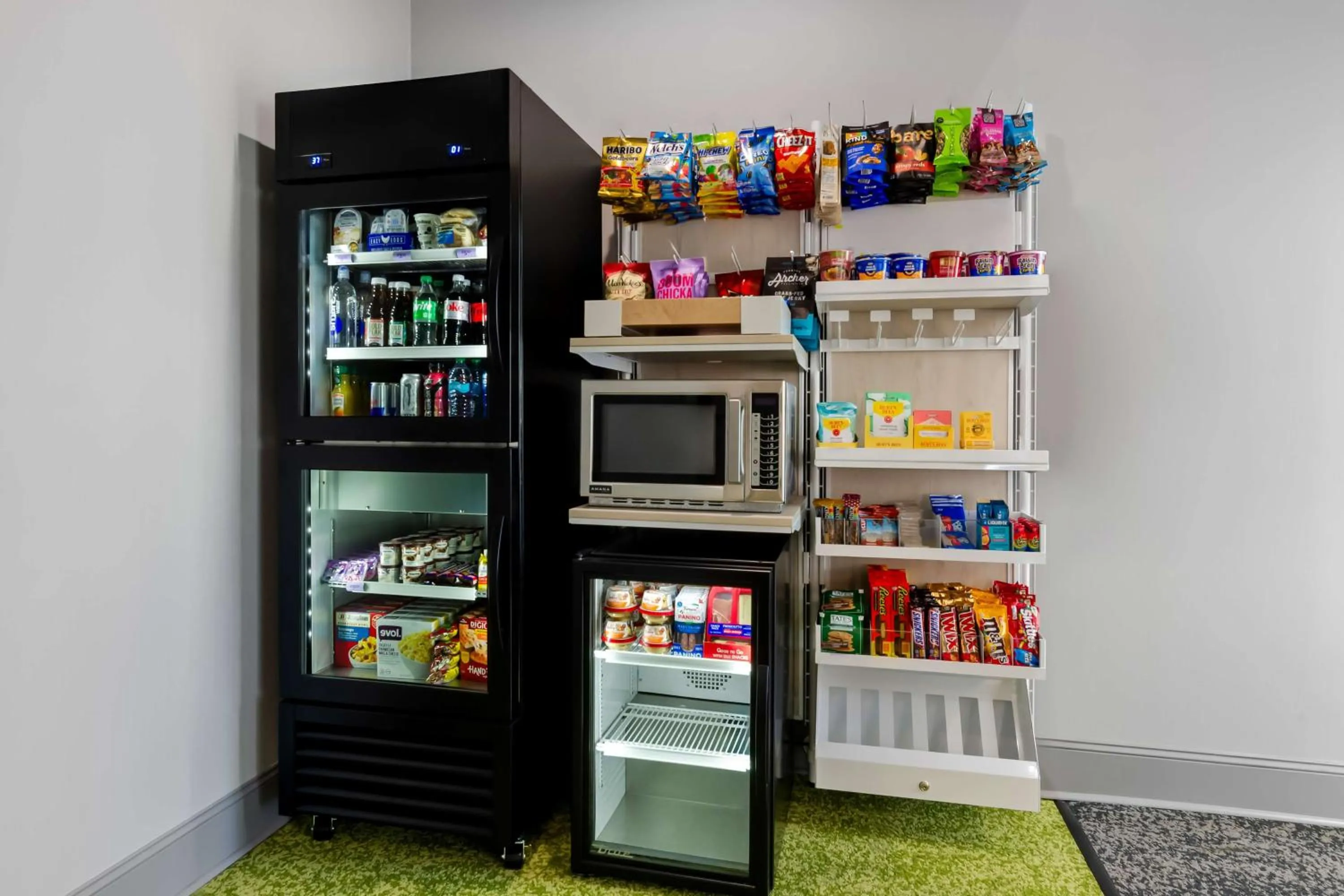 Restaurant/places to eat in Spark by Hilton Daleville Roanoke North