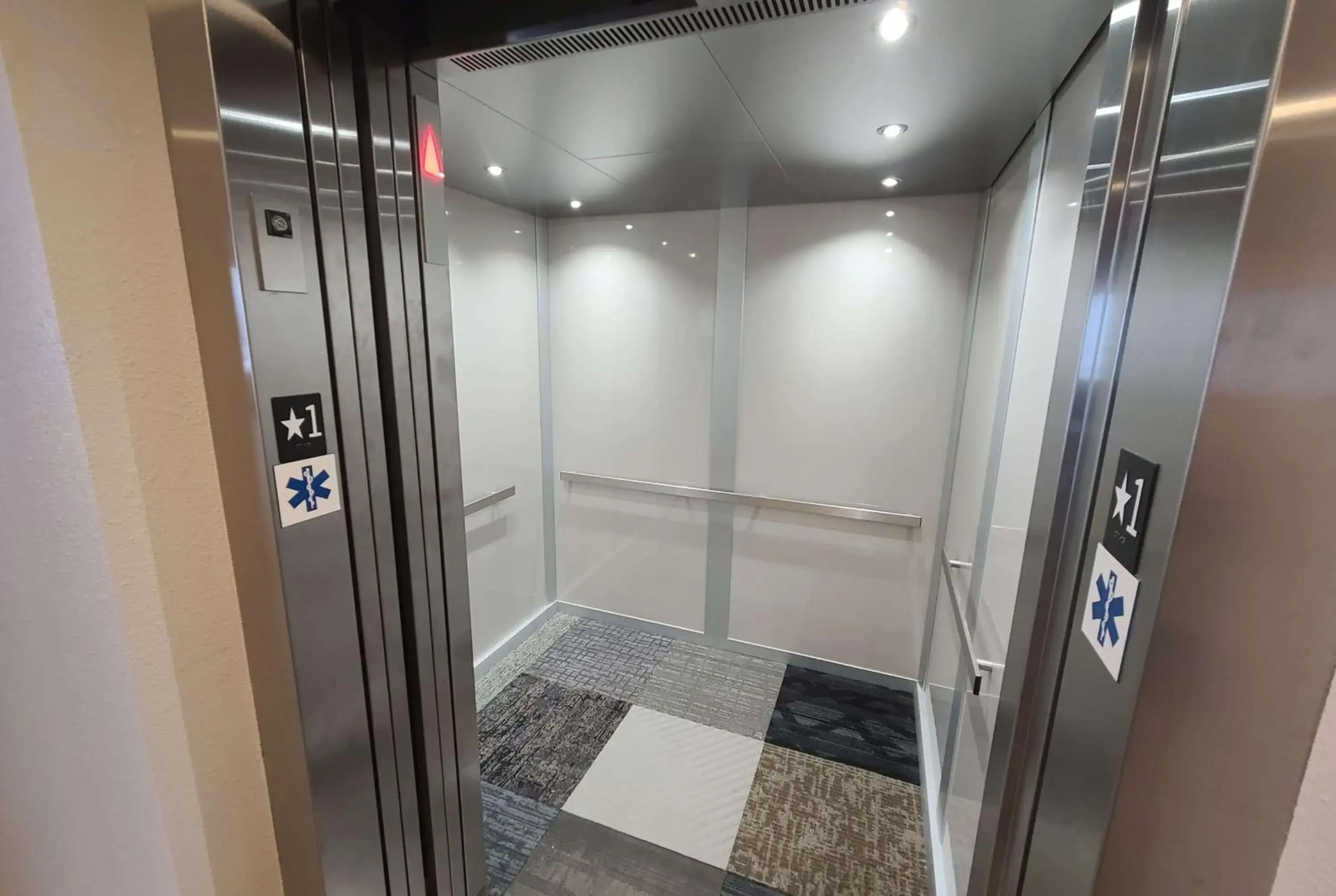 On site in Days Inn by Wyndham Johnson Creek On site in Days Inn by Wyndham Johnson Creek