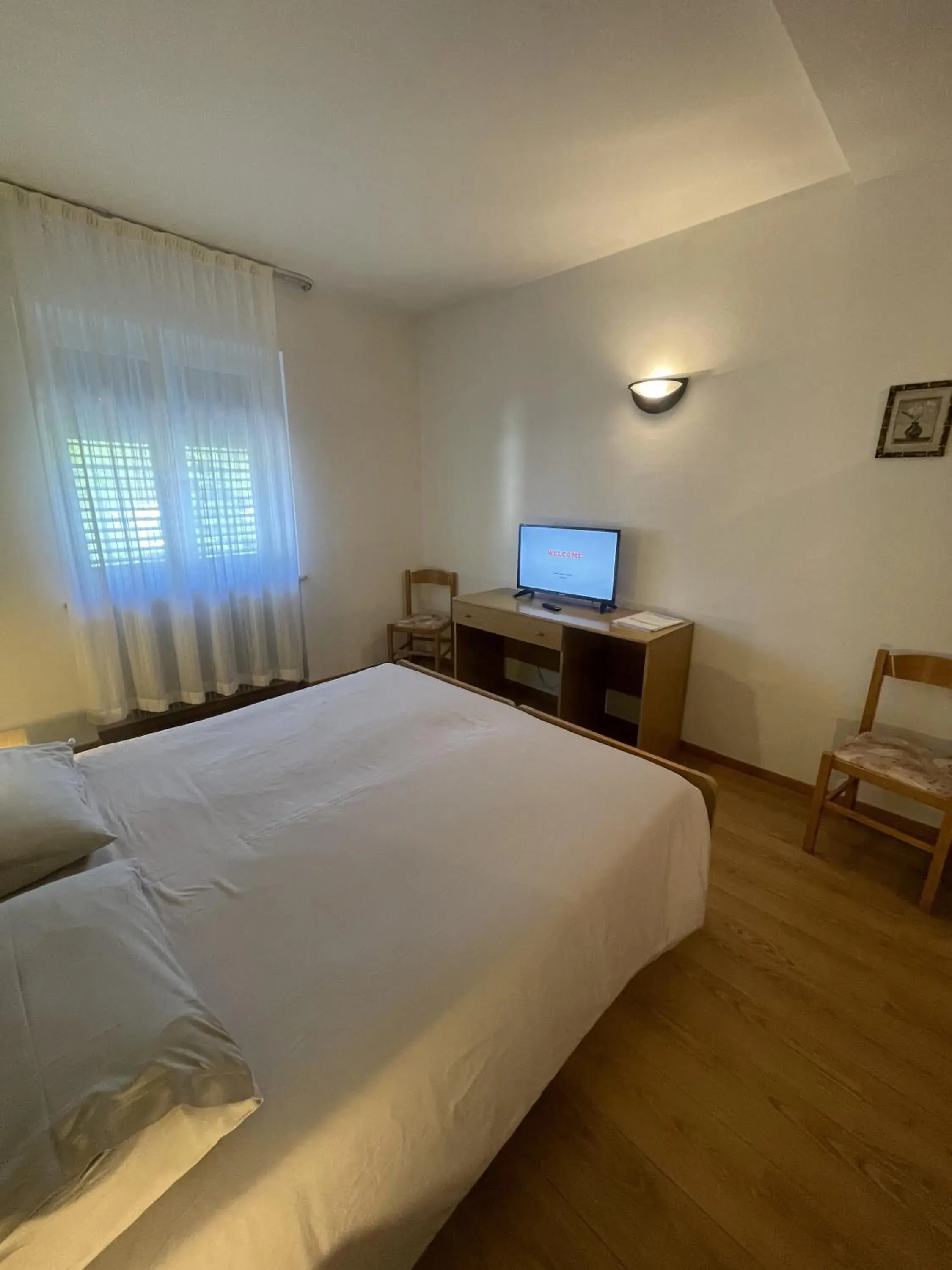 Standard Double or Twin Room in Hotel Bel Sit Standard Double or Twin Room in Hotel Bel Sit