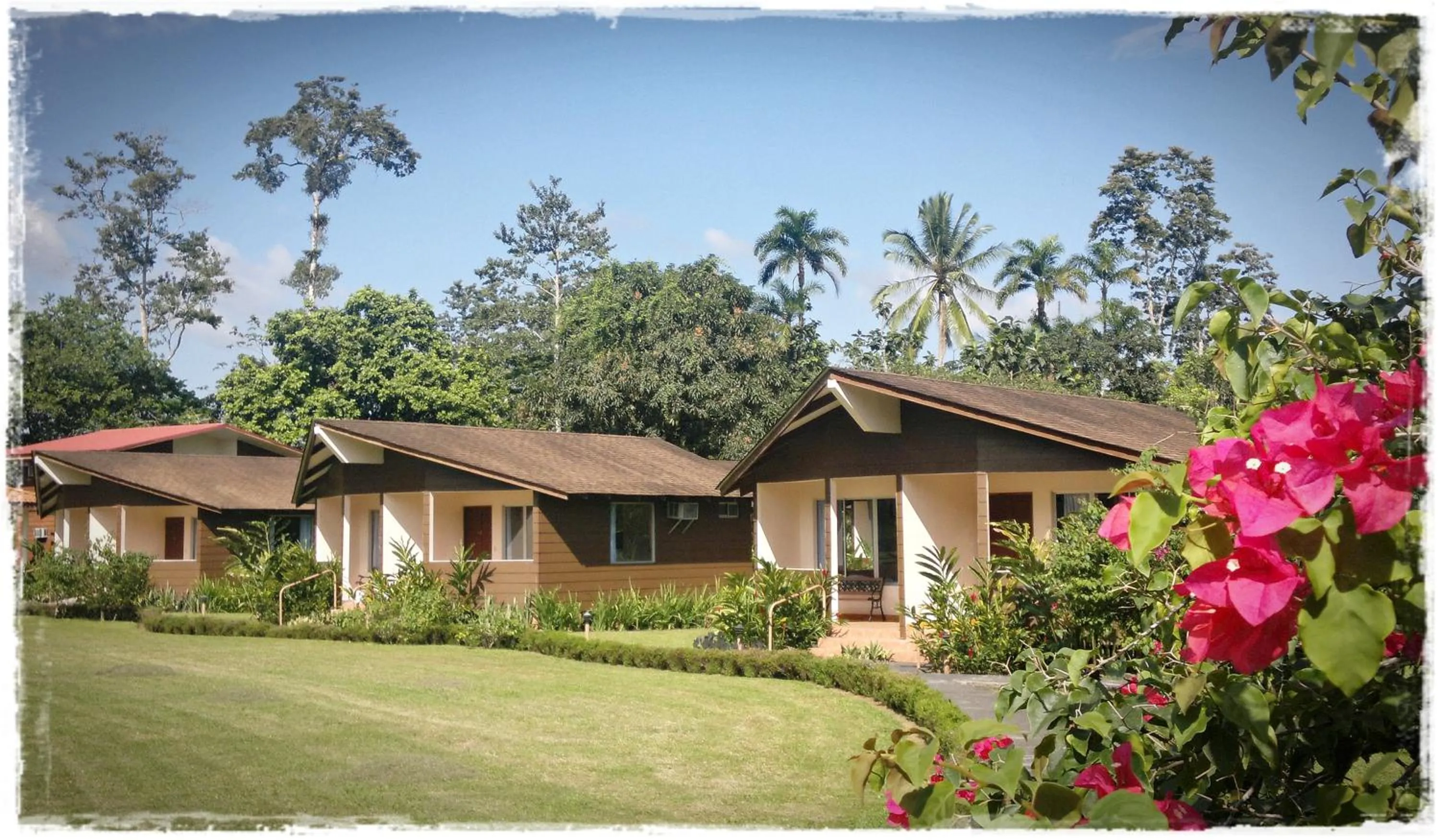 Facade/entrance in Hotel Eco Arenal