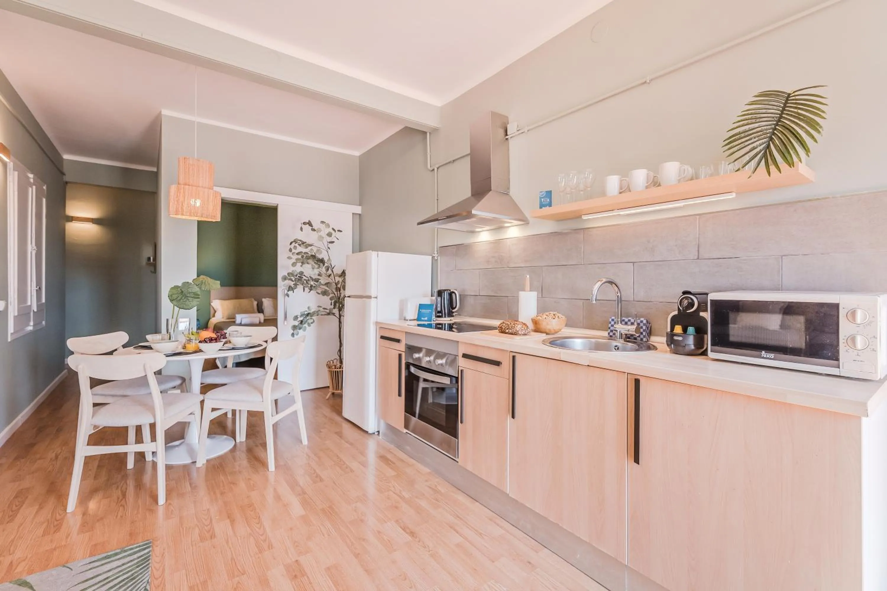 Sweett - The Roca House