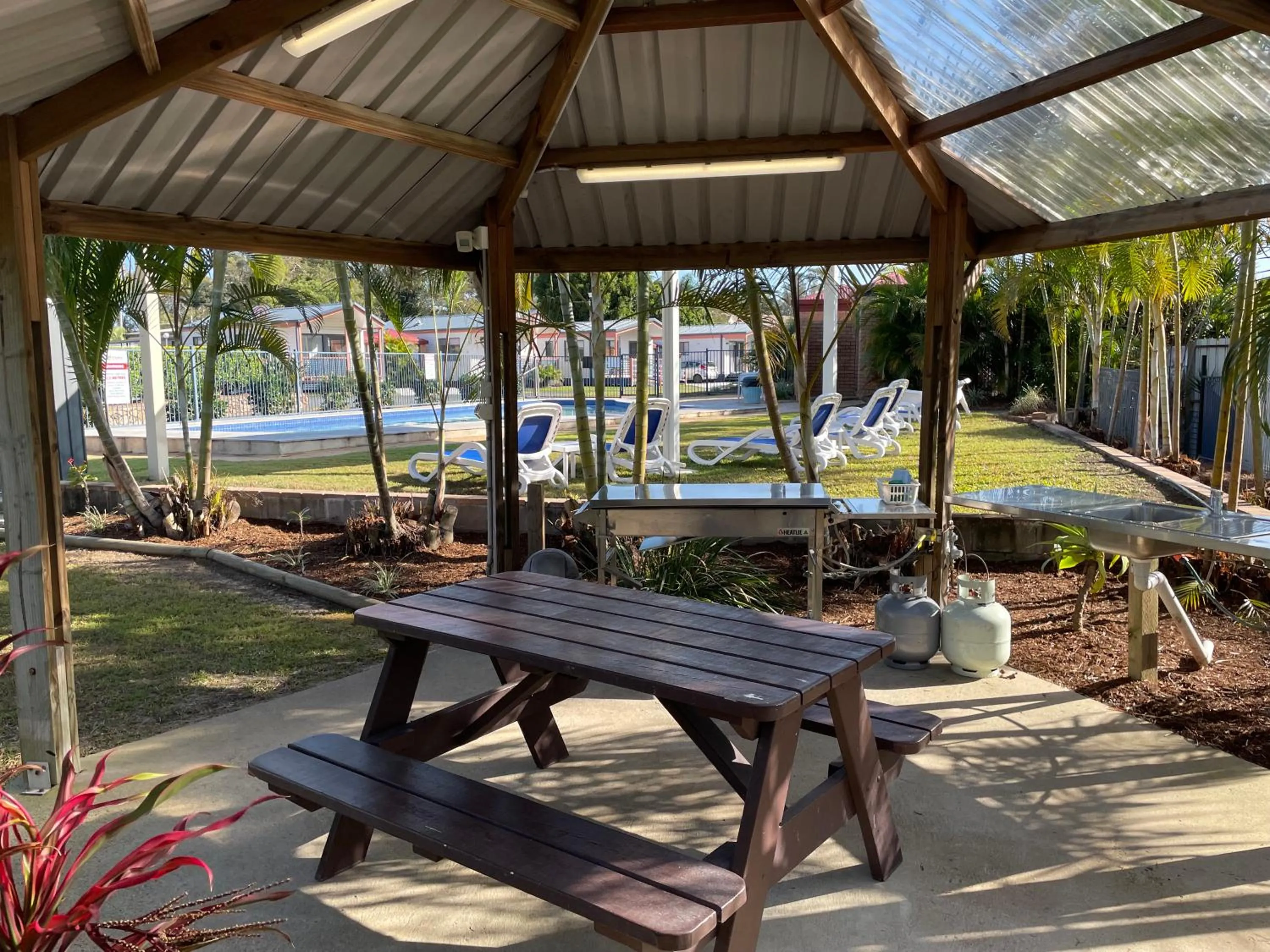 Dining area in Pyramid Holiday Park