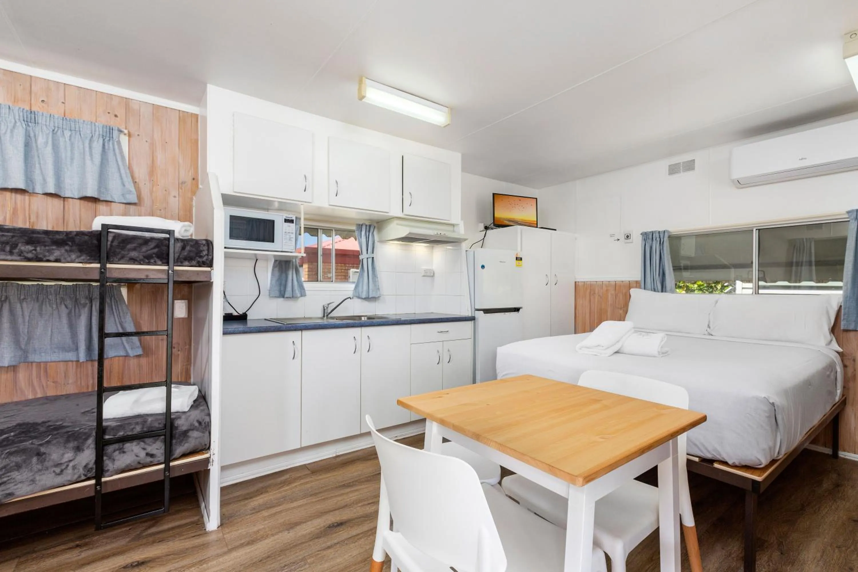 Bed in Pyramid Holiday Park