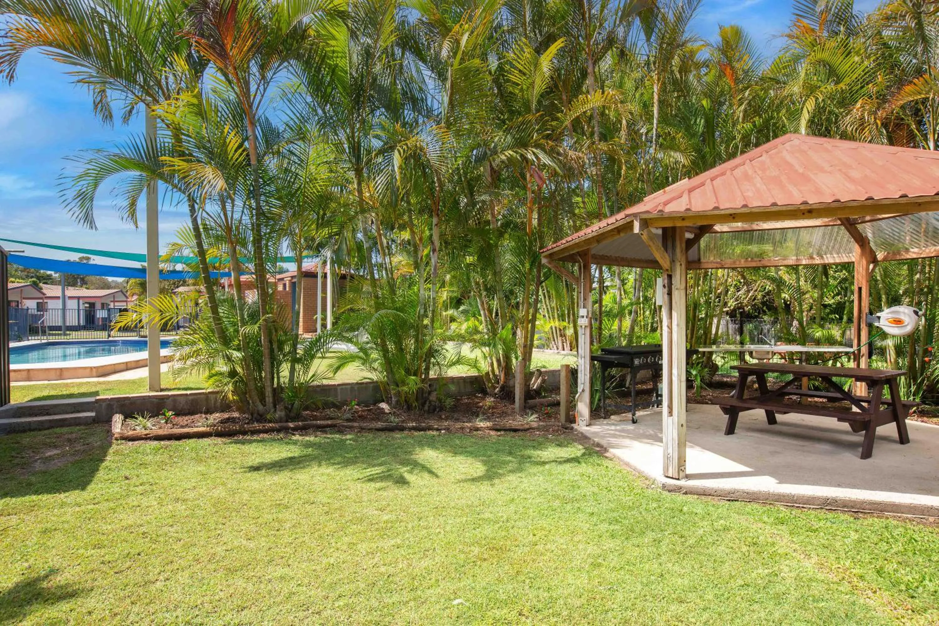 BBQ facilities in Pyramid Holiday Park