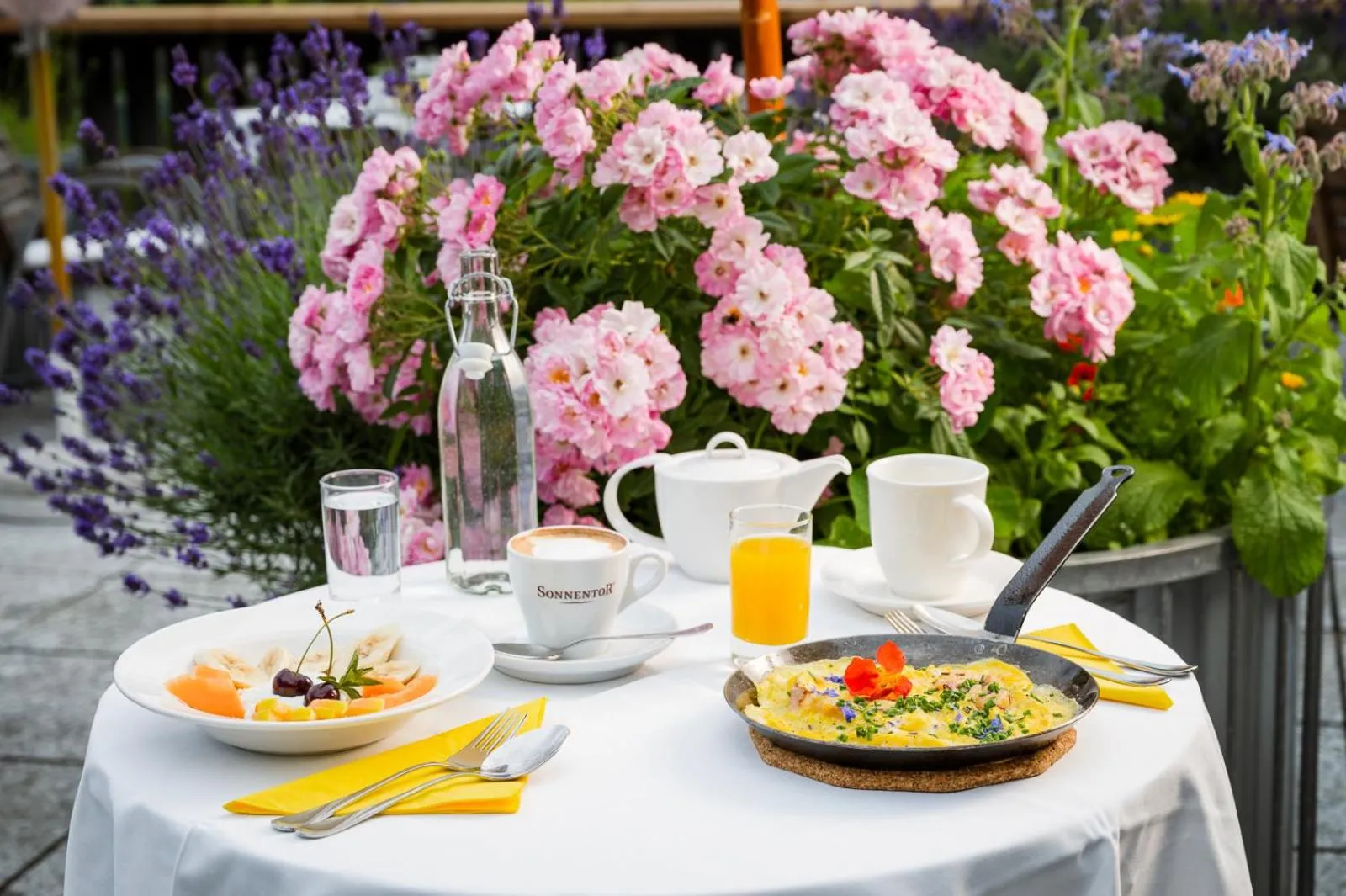 Food and drinks in Panoramahotel Wagner - Das Biohotel am Semmering