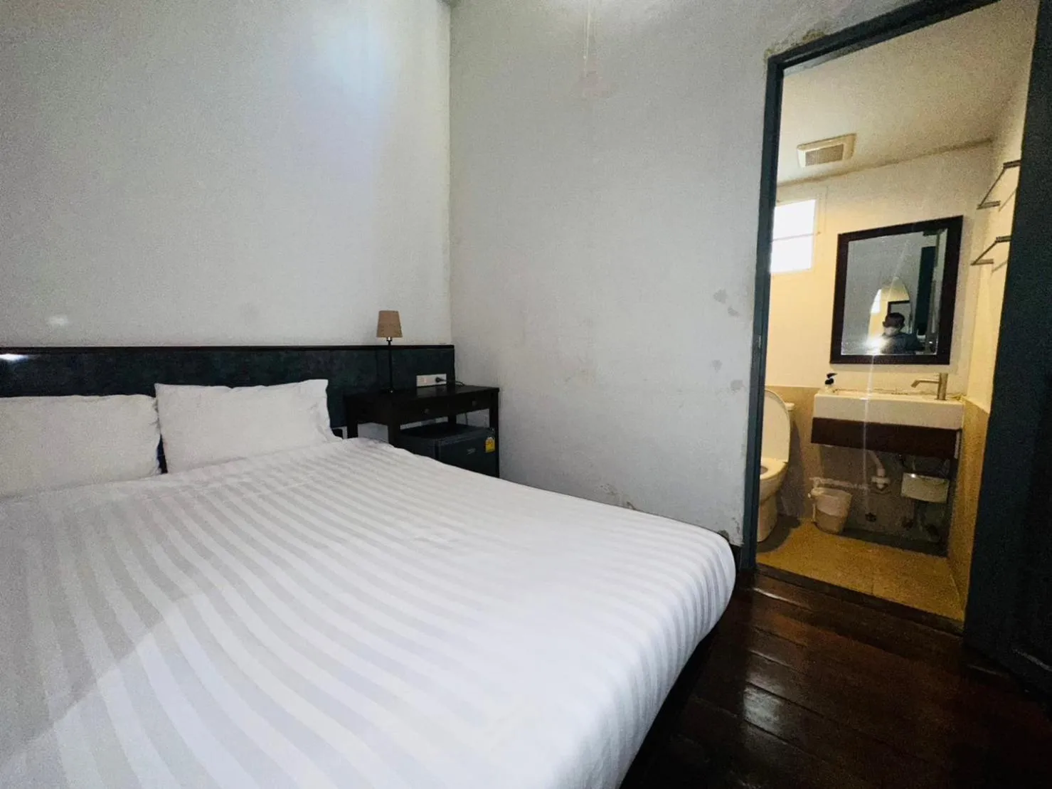 Facility for disabled guests, Bed in Chetuphon Gate