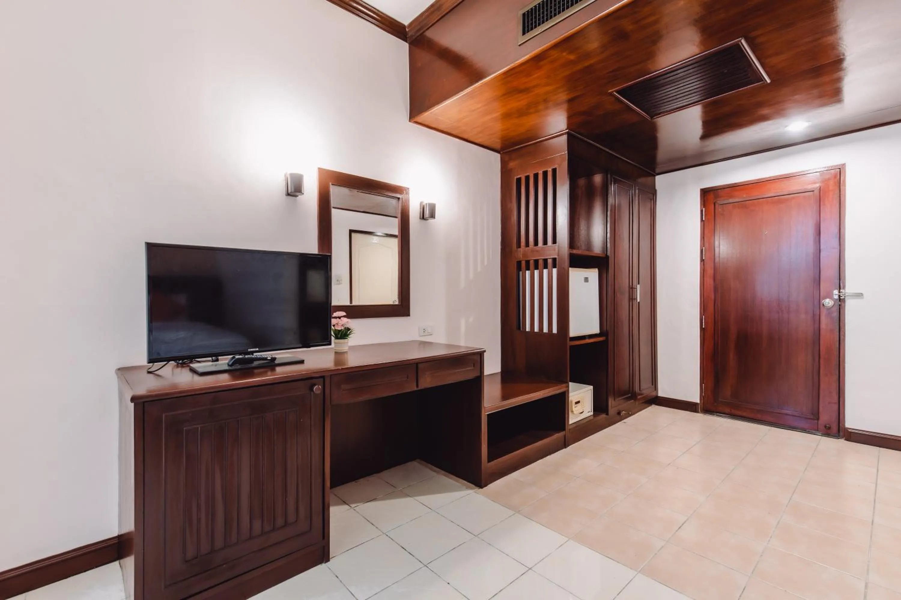 Bedroom in Bauman Ville Hotel