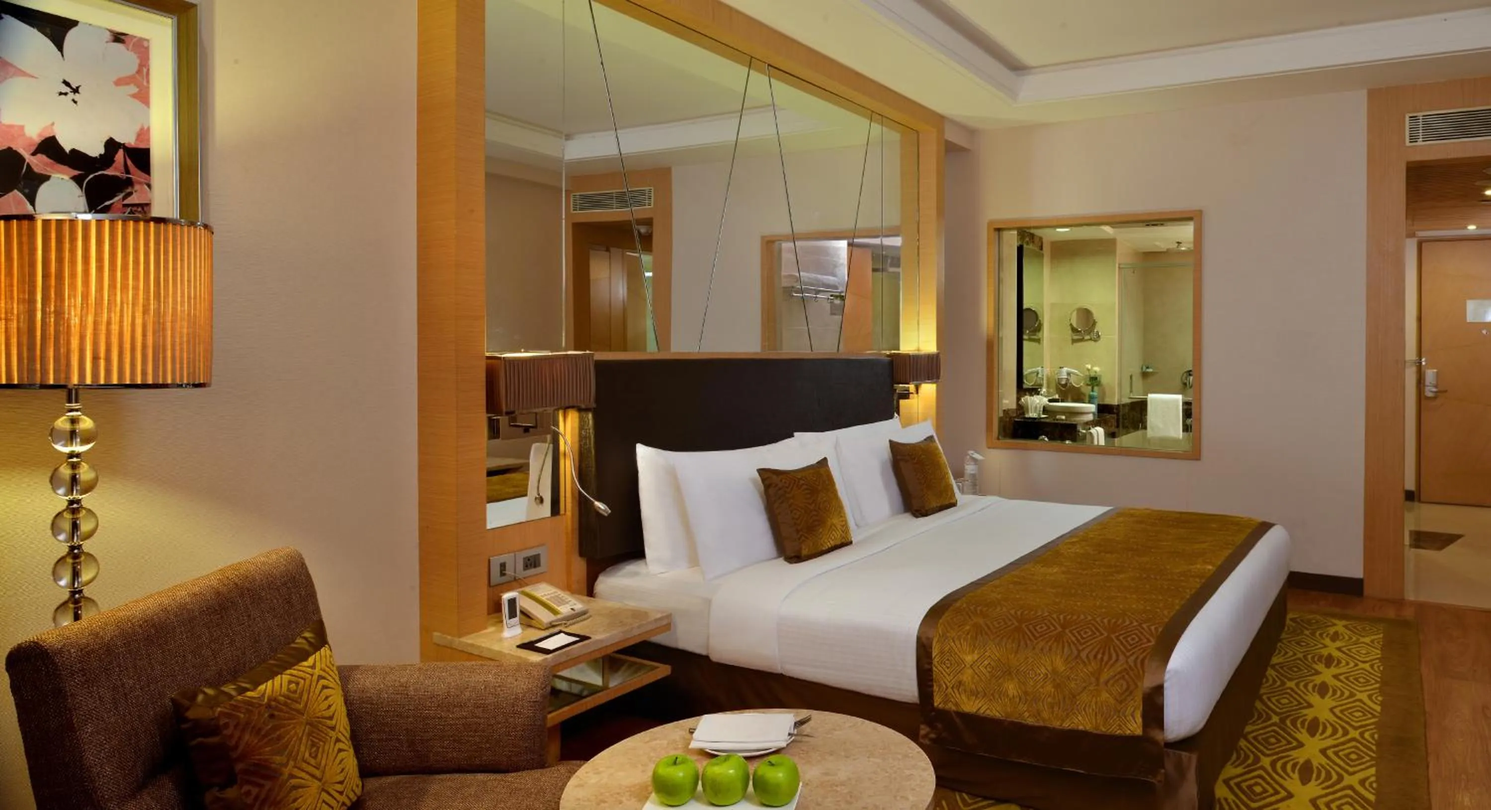 Bed in Radisson Resort & Spa Kandla