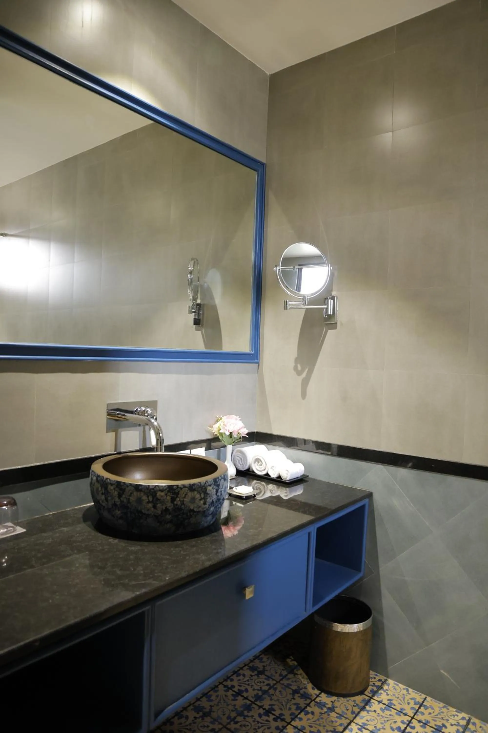 Toilet in Radisson Resort & Spa Kandla