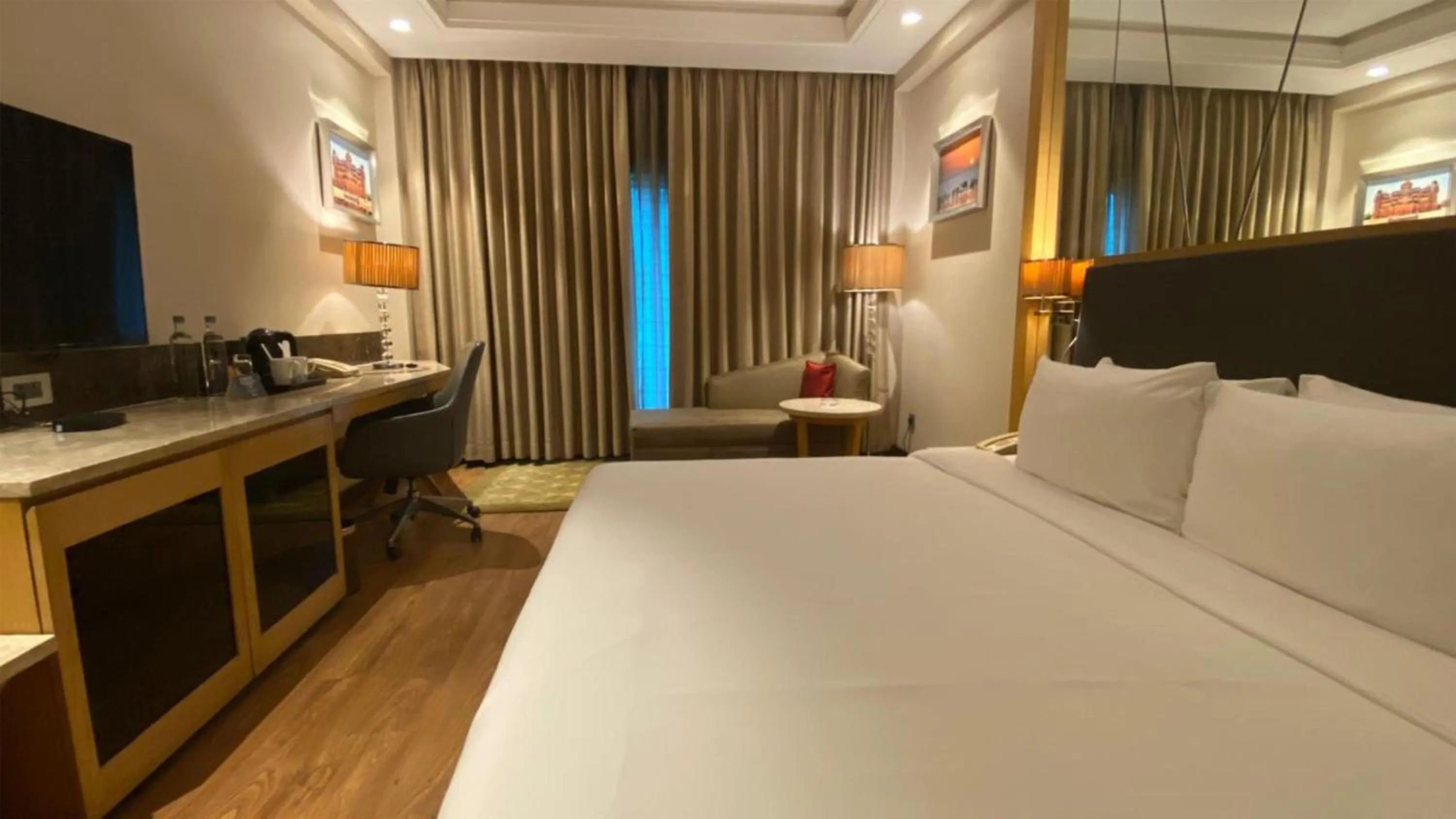 Bedroom, Bed in Radisson Resort & Spa Kandla