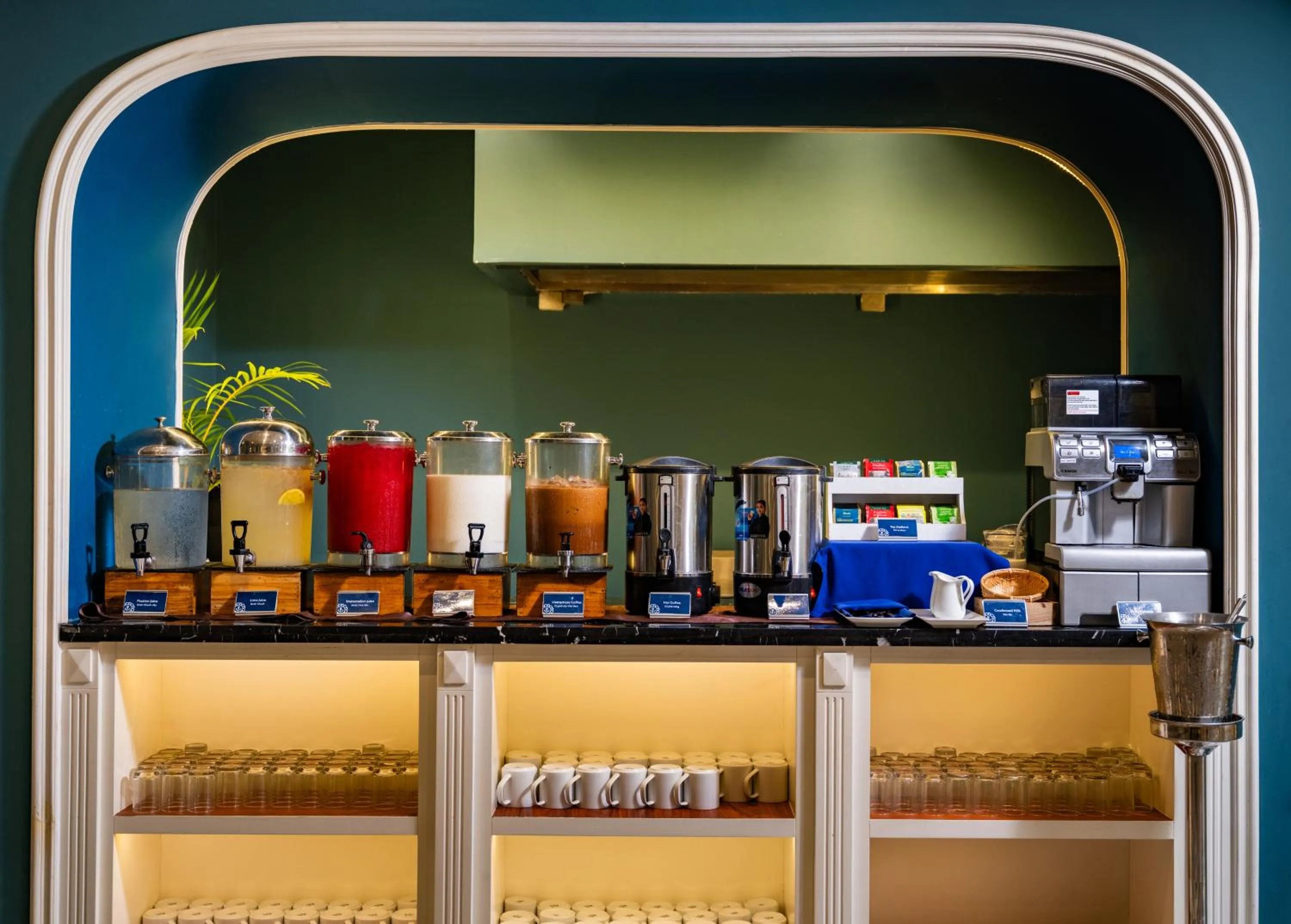 Food and drinks in Bel Marina Hoi An Resort