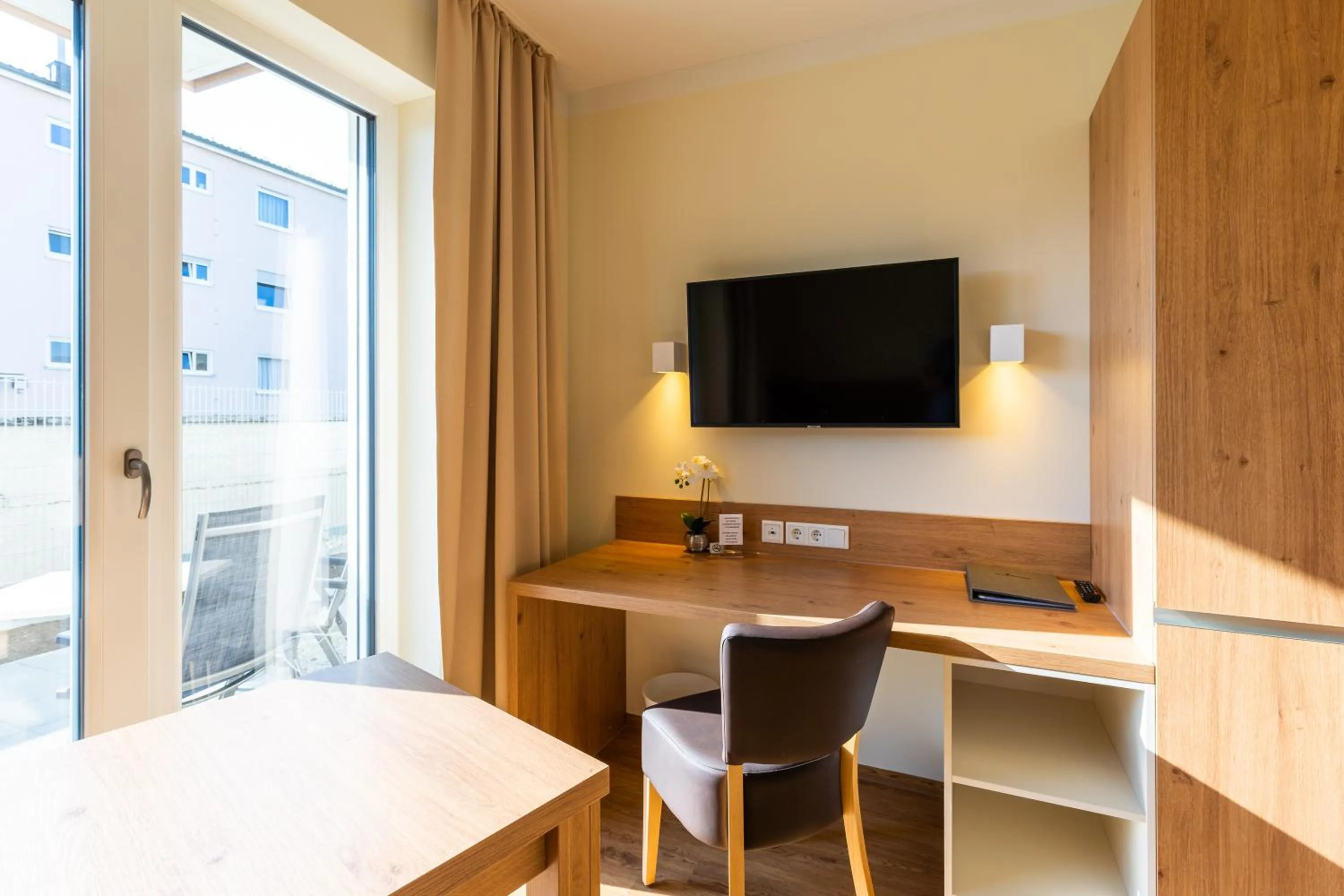 TV and multimedia in INhouse - Wohnen auf Zeit