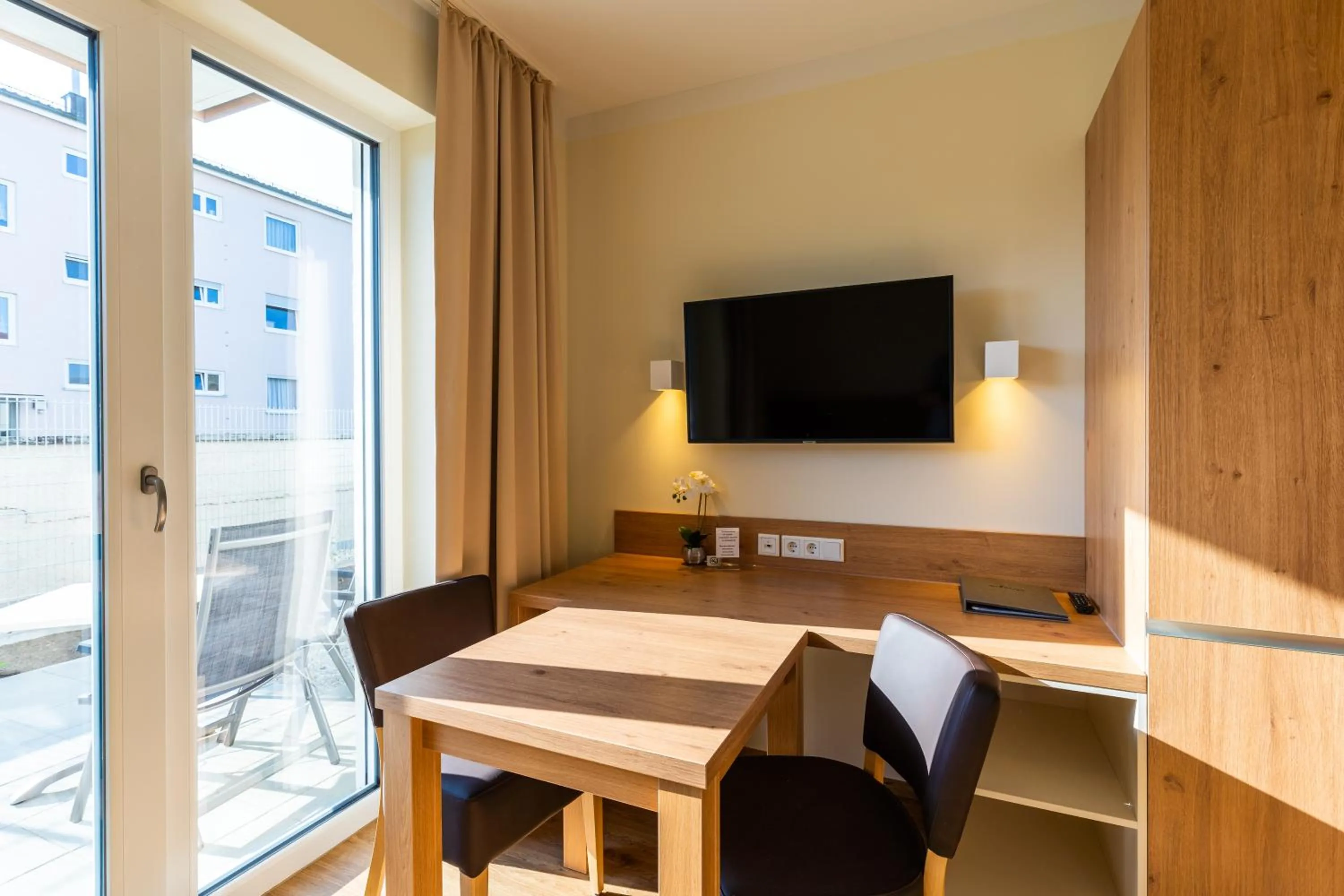 TV and multimedia in INhouse - Wohnen auf Zeit