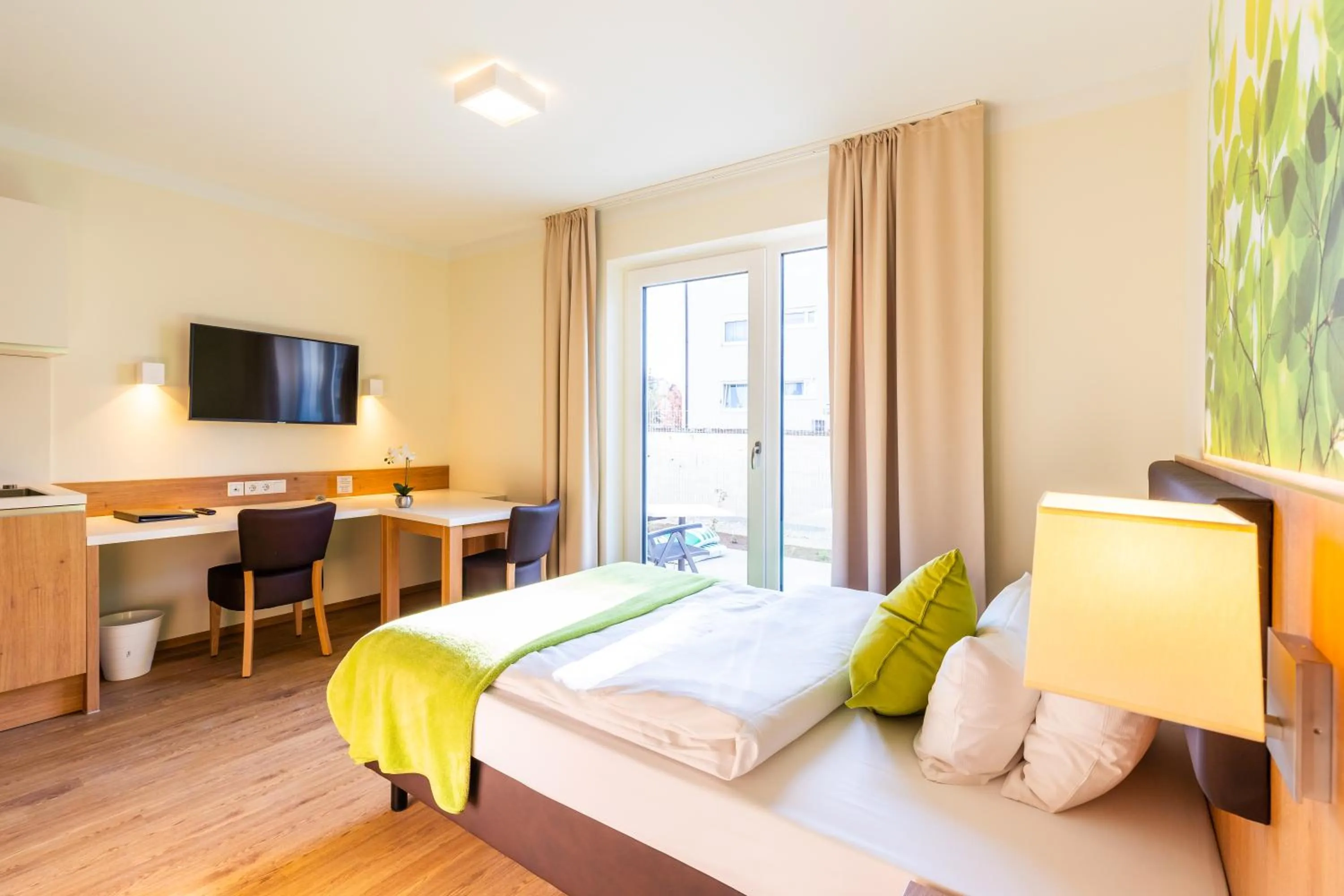 Photo of the whole room, Bed in INhouse - Wohnen auf Zeit