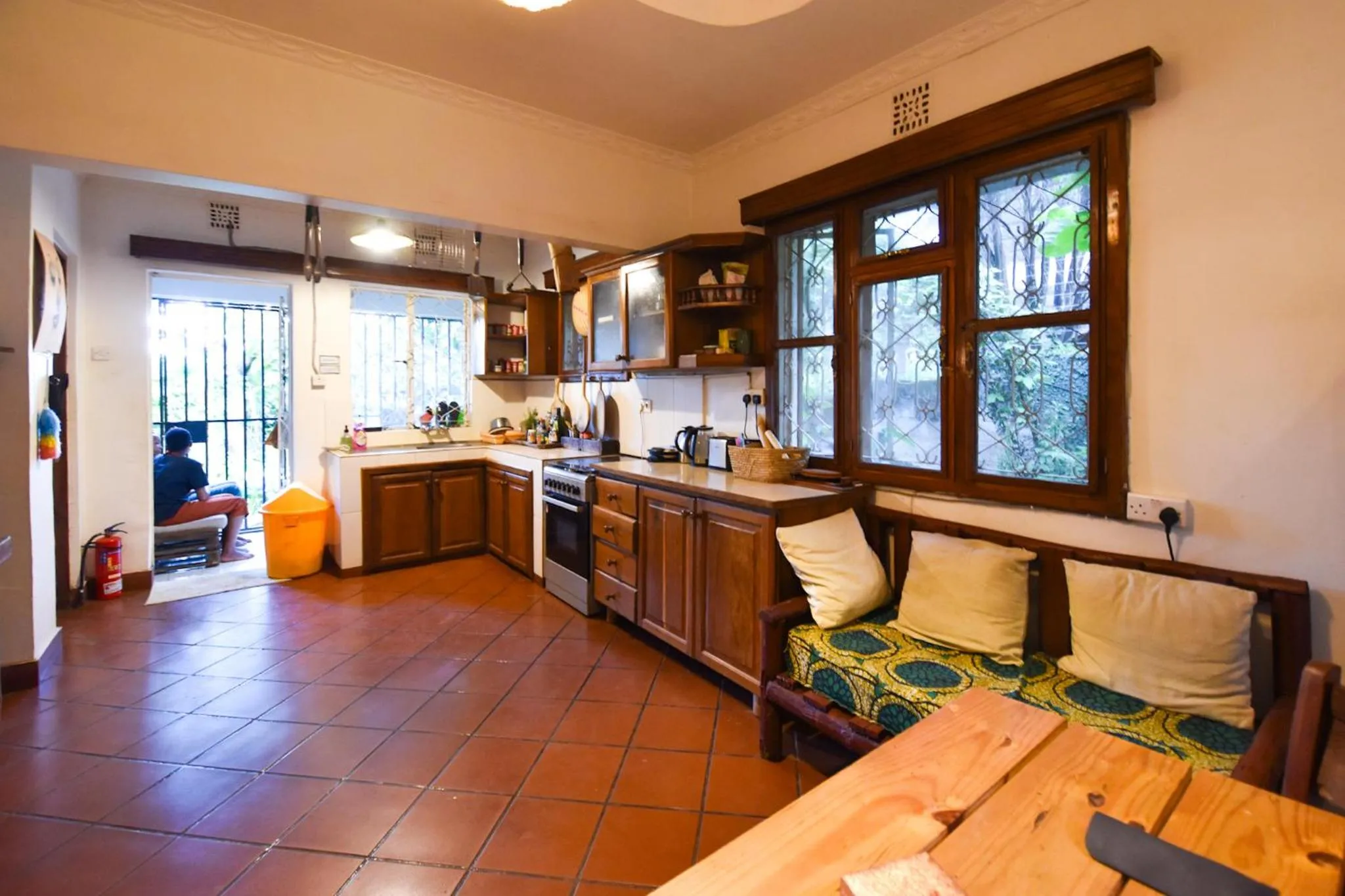 Kitchen or kitchenette in Utamaduni House B&B