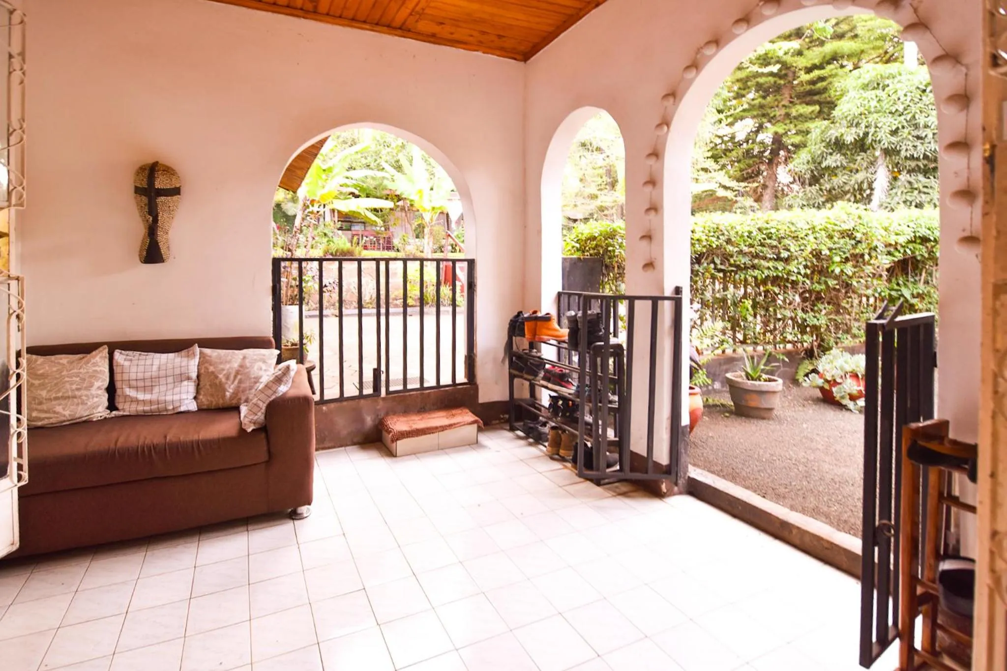 Lobby or reception in Utamaduni House B&B