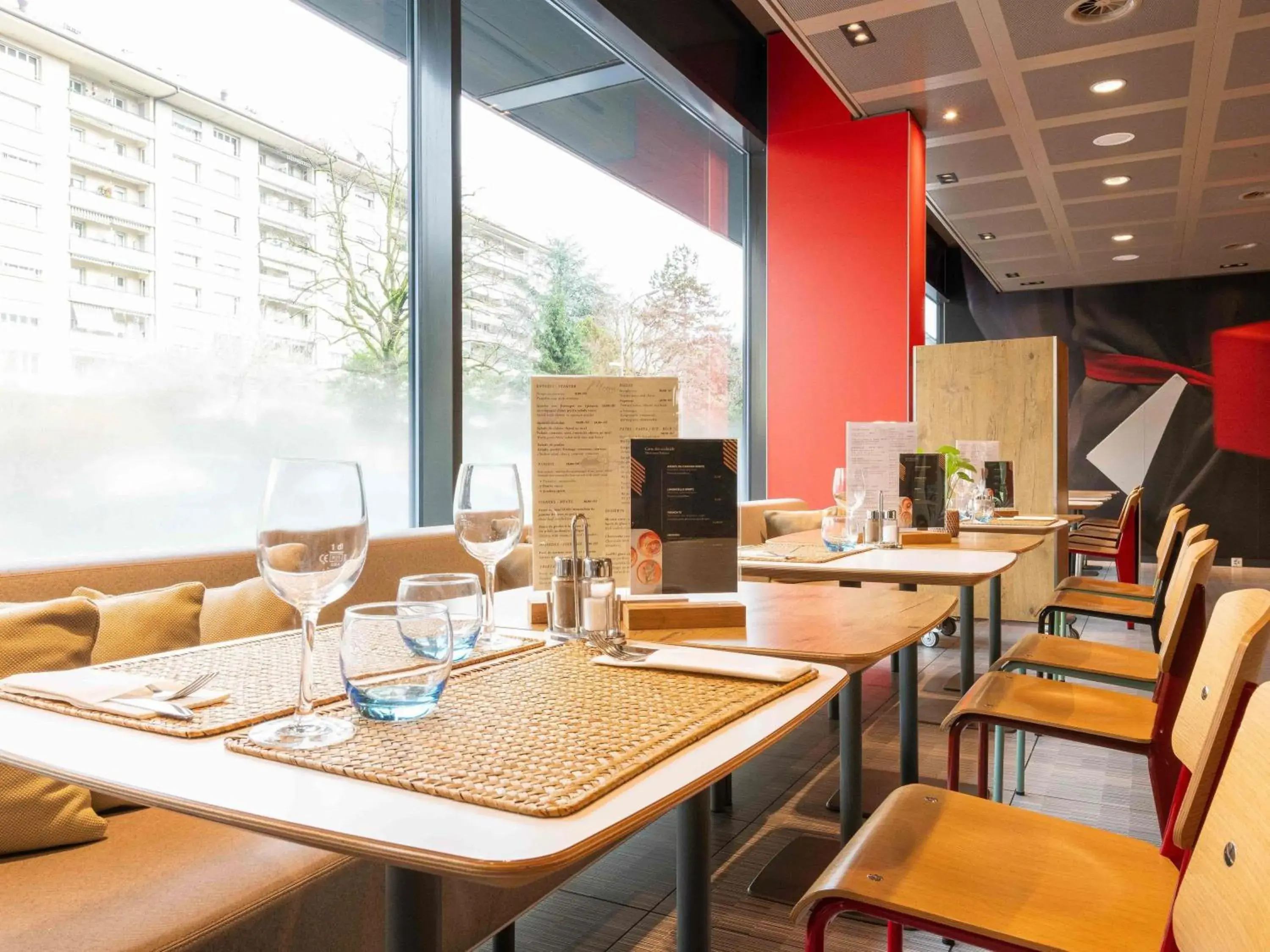 Property building in ibis Genève Centre Nations Property building in ibis Genève Centre Nations