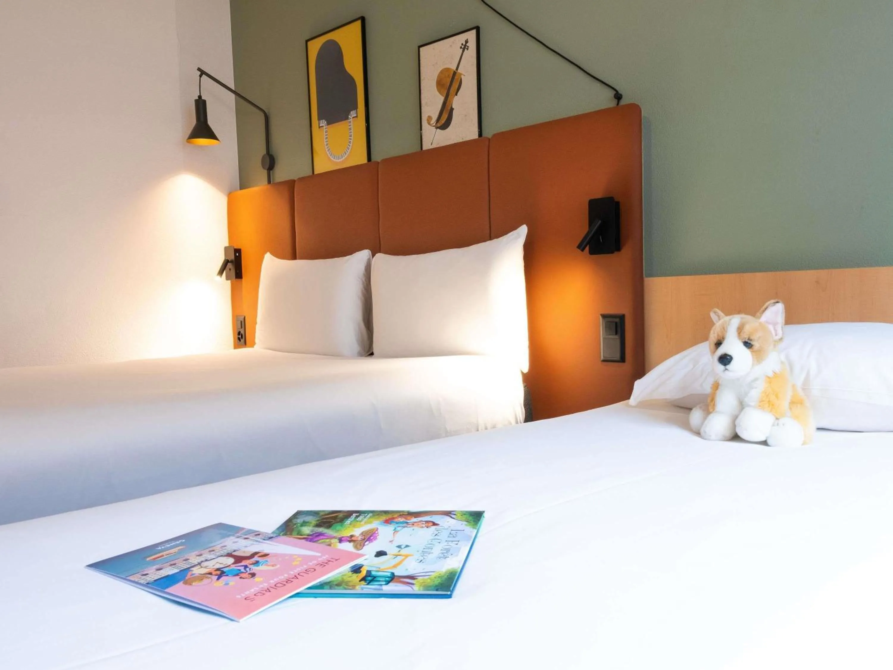 Bedroom, Bed in ibis Genève Centre Nations