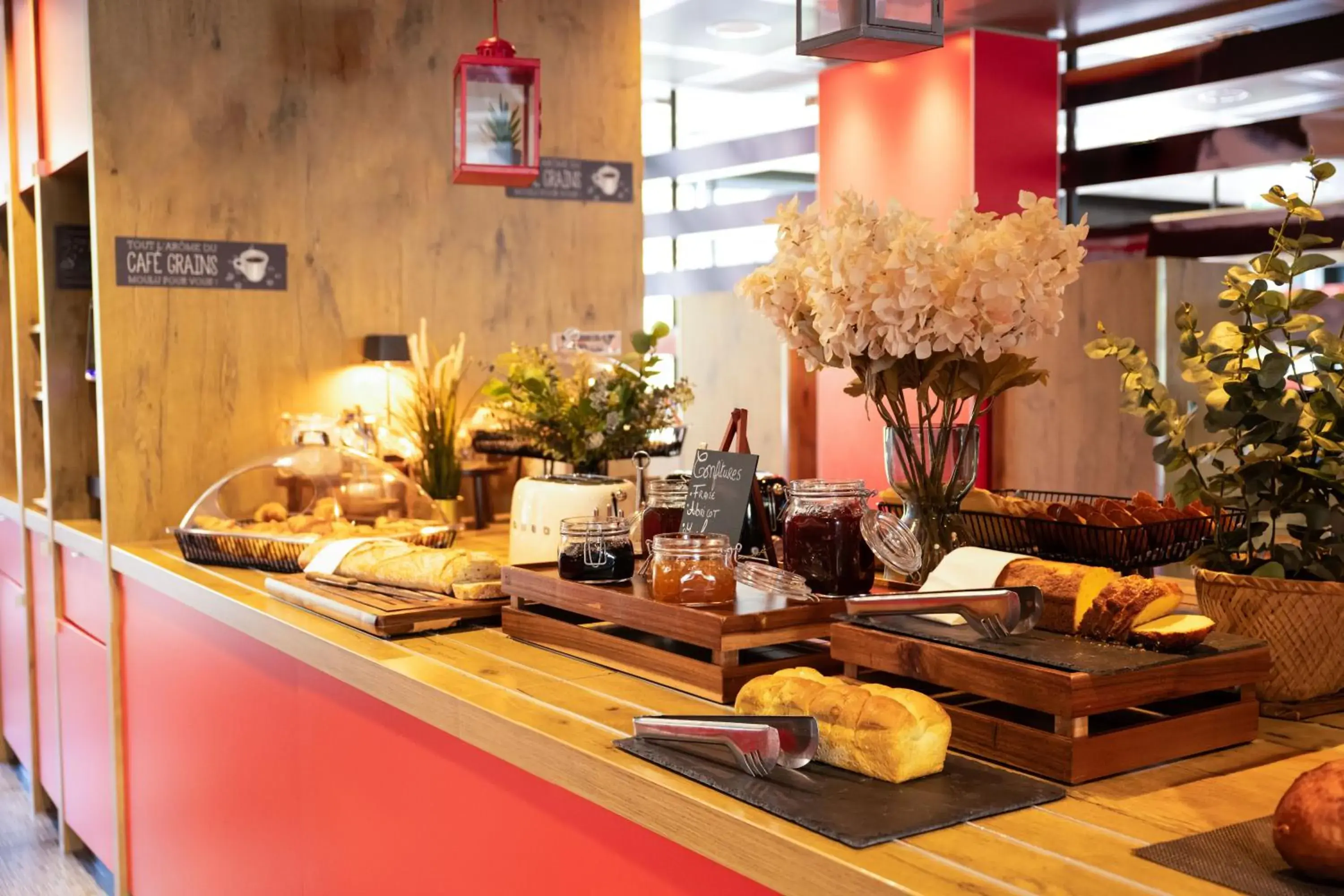 Breakfast in ibis Genève Centre Nations Breakfast in ibis Genève Centre Nations