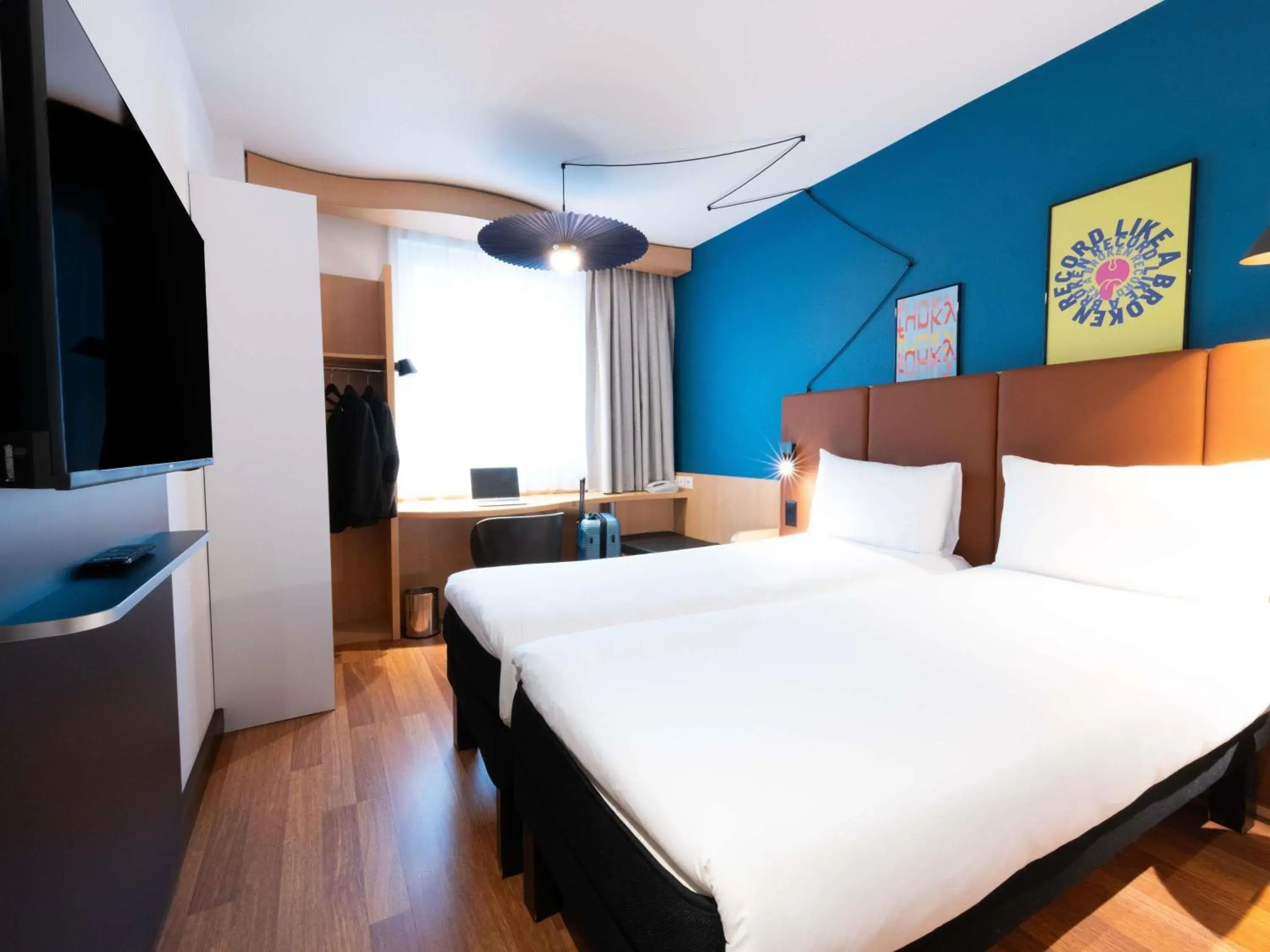 Bedroom, Bed in ibis Genève Centre Nations Bedroom, Bed in ibis Genève Centre Nations