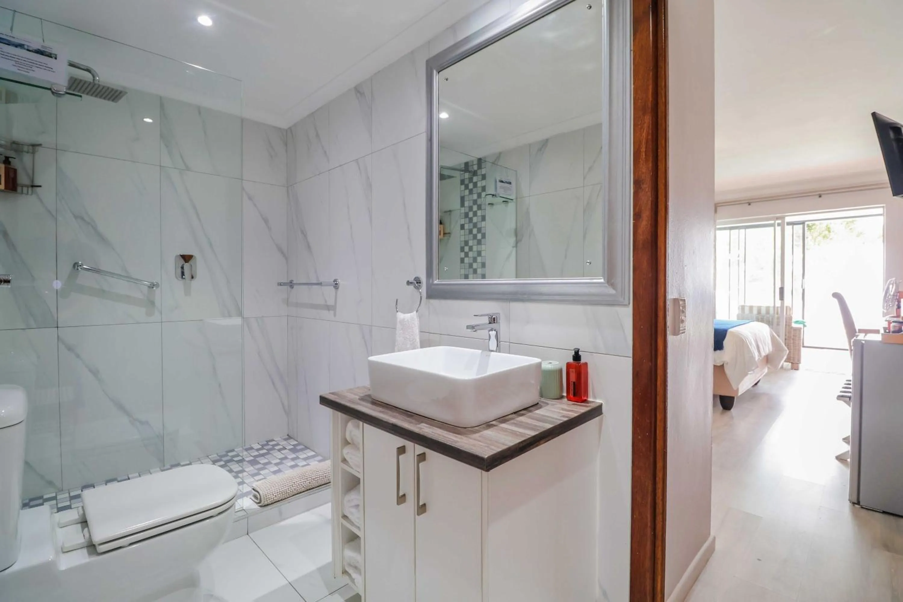 Shower in Belle Vue Ridge BnB,