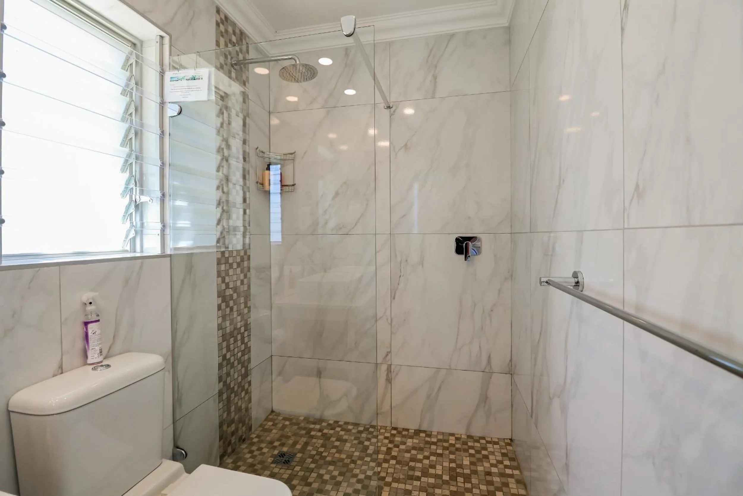 Shower in Belle Vue Ridge BnB,