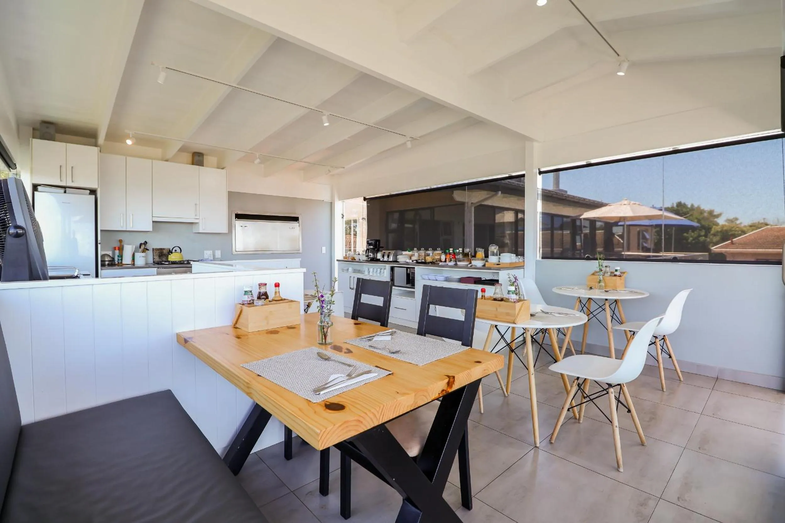 Kitchen or kitchenette in Belle Vue Ridge BnB,