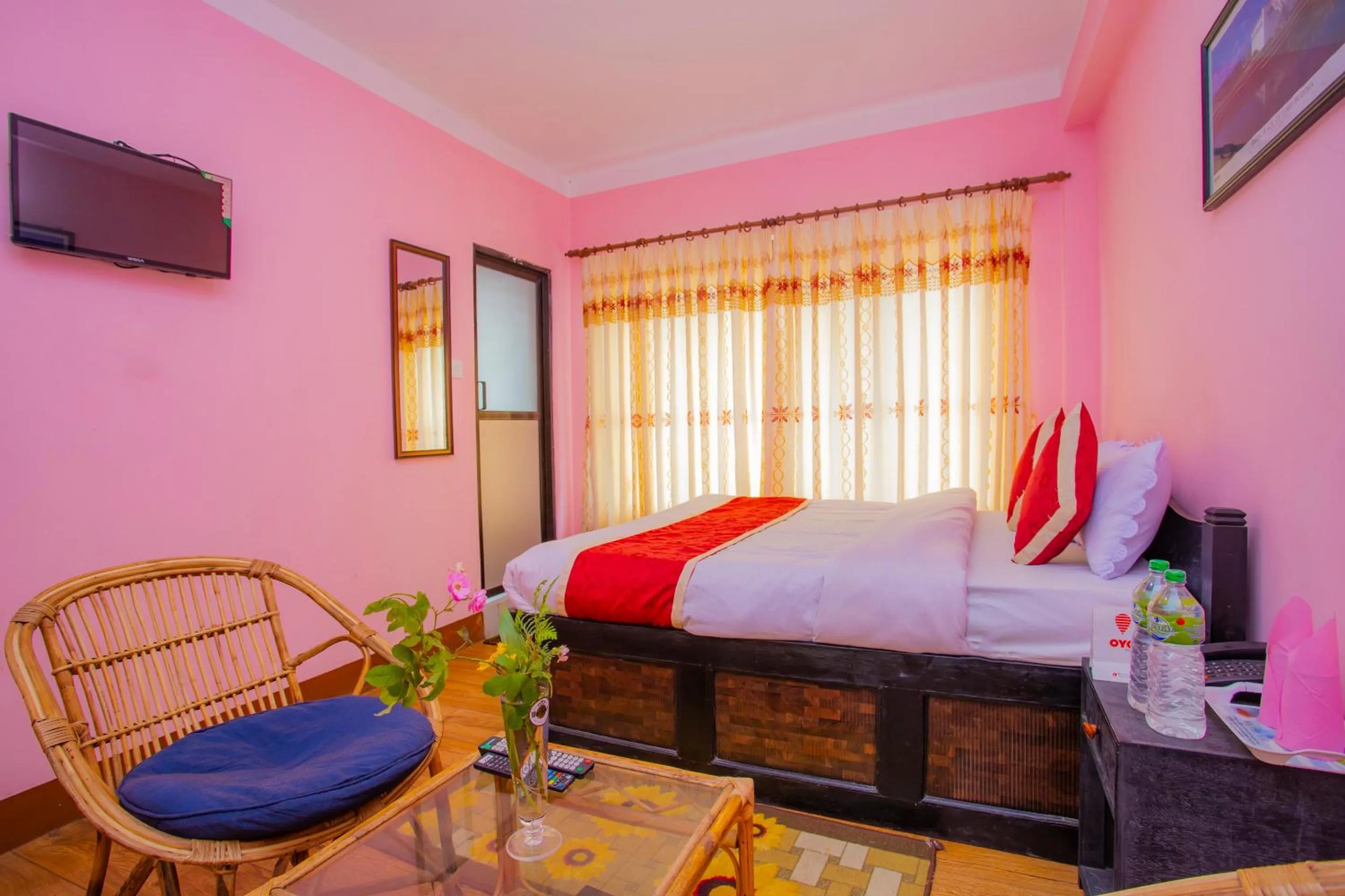 Bedroom, Bed in Sunrise Moon Beam Hotel