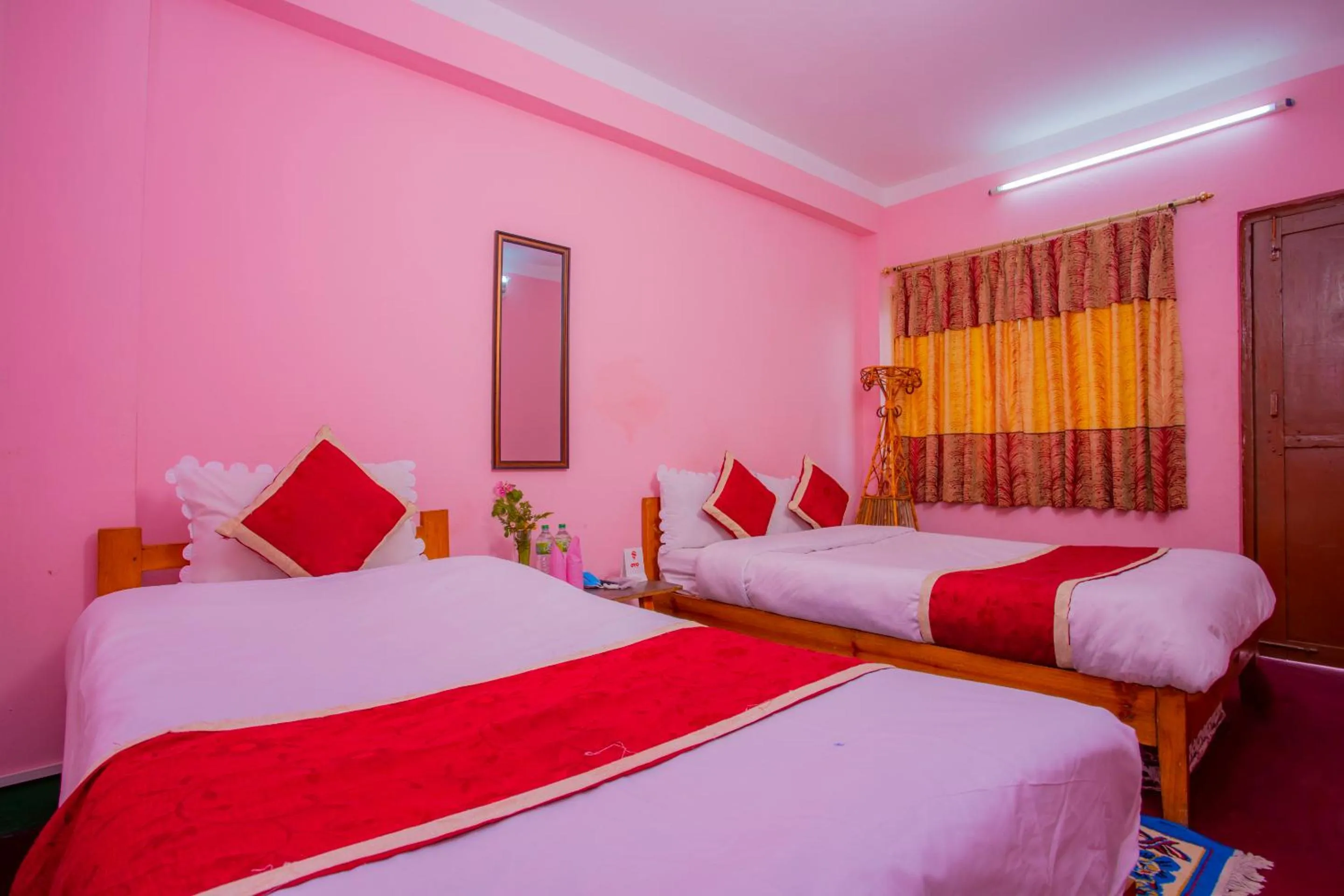 Bedroom, Bed in Sunrise Moon Beam Hotel