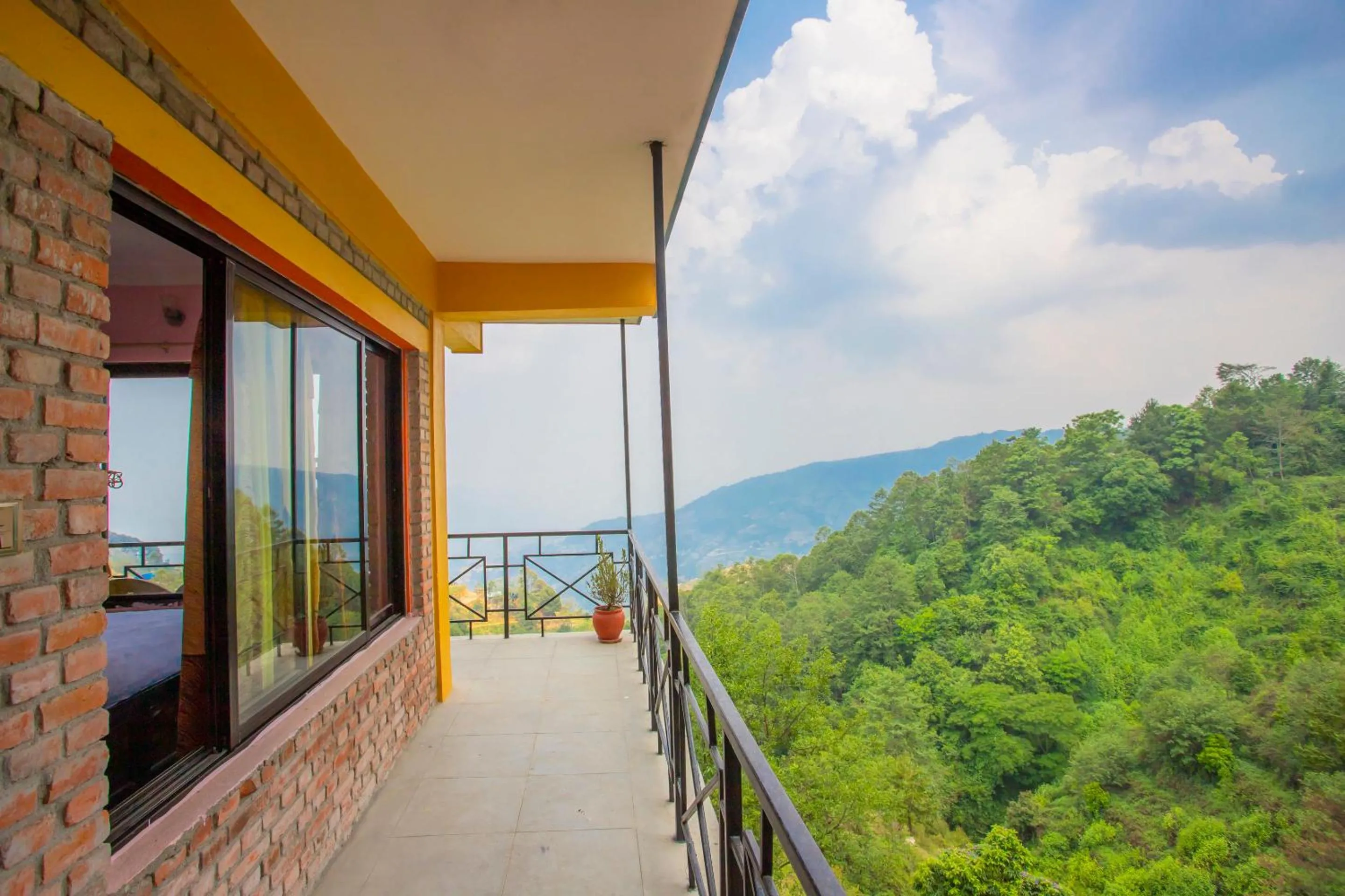 Balcony/Terrace in Sunrise Moon Beam Hotel