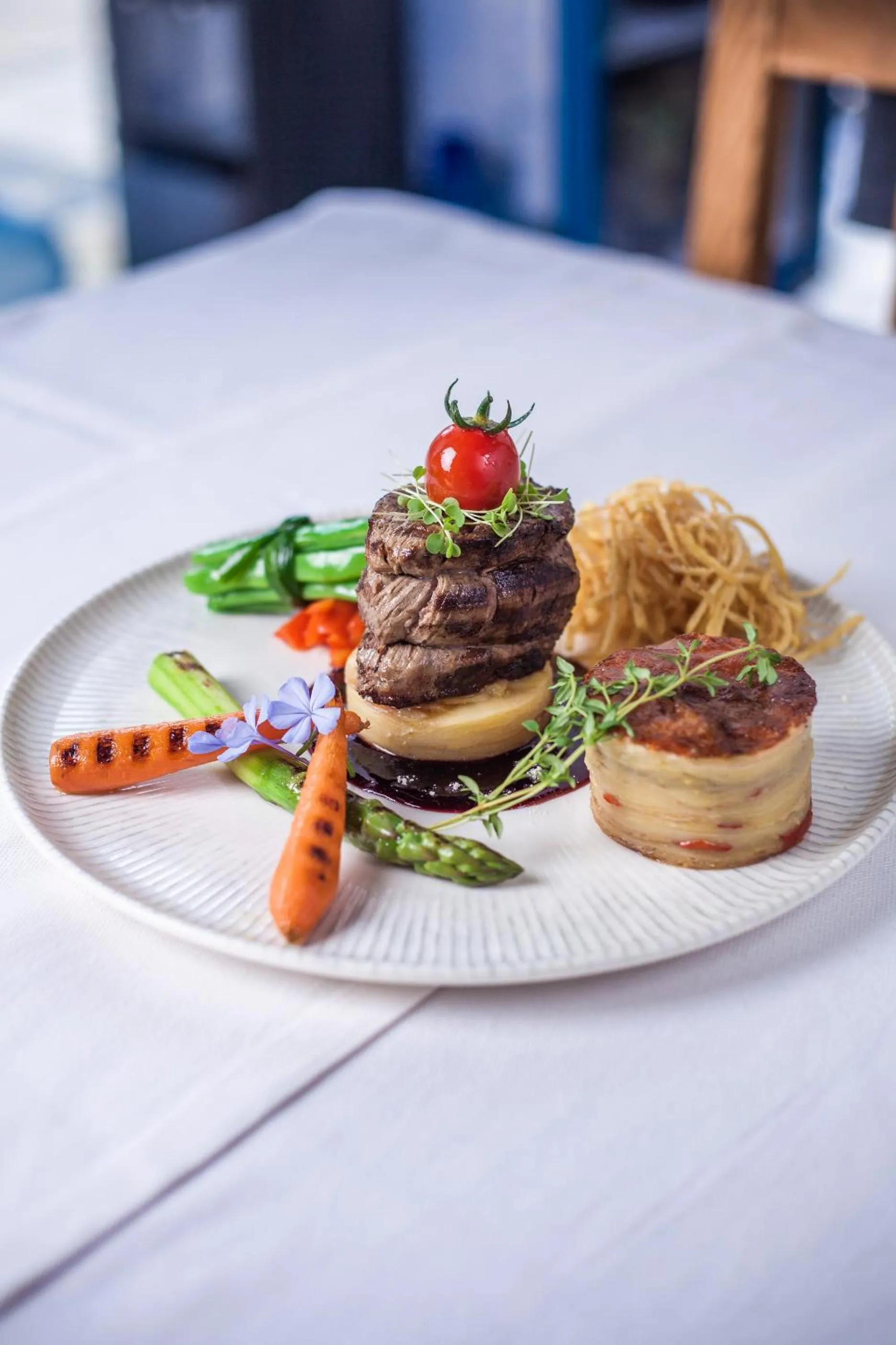 Restaurant/places to eat in Kassandra Boutique Hotel