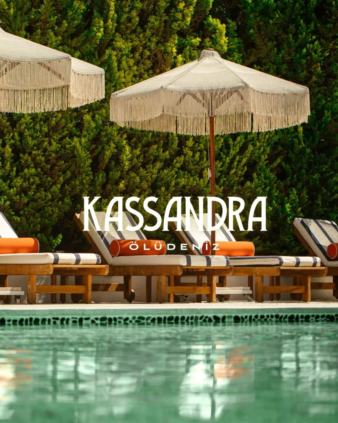 Swimming pool in Kassandra Boutique Hotel